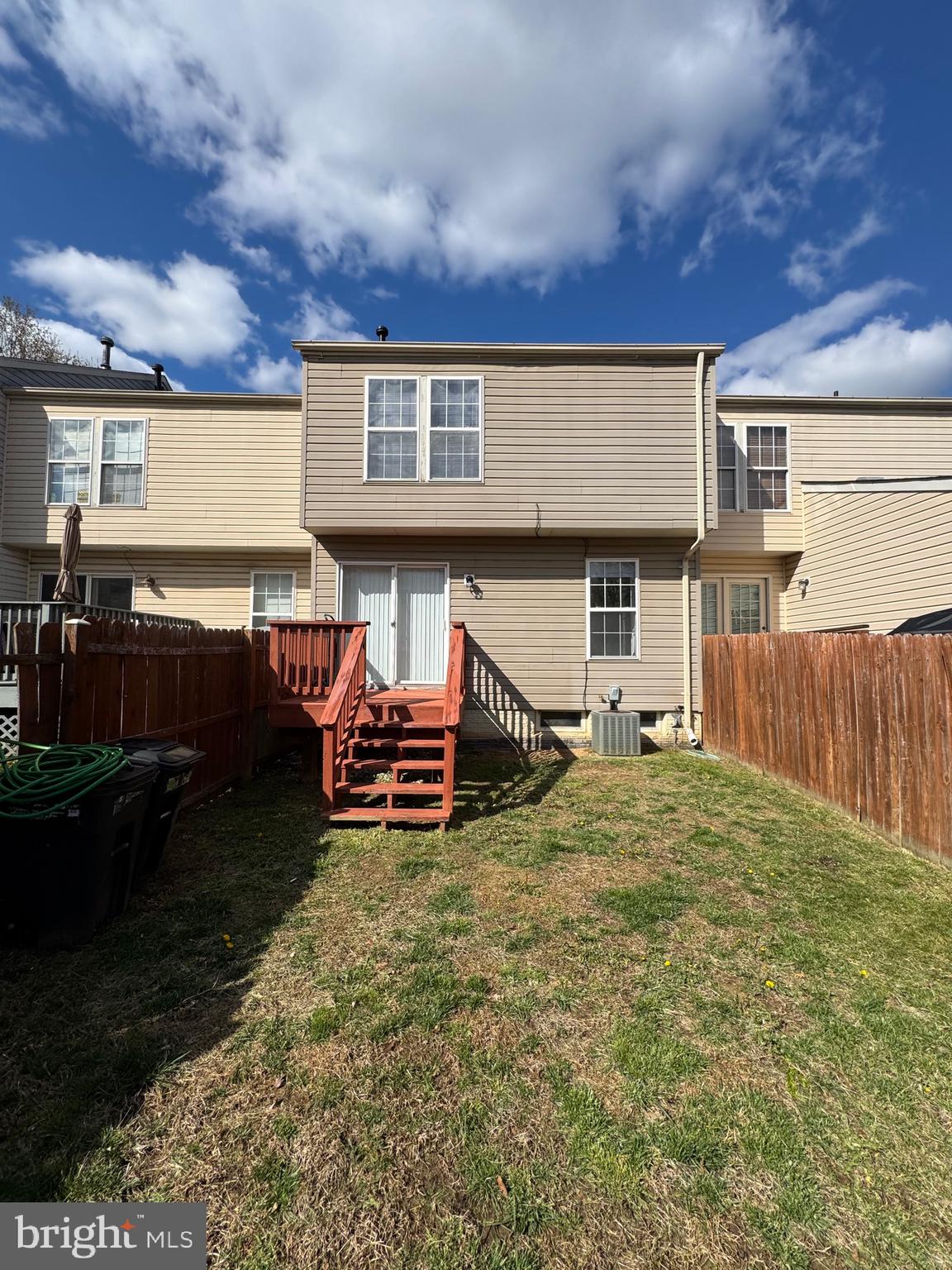 EATON SQUARE - Residential Lease