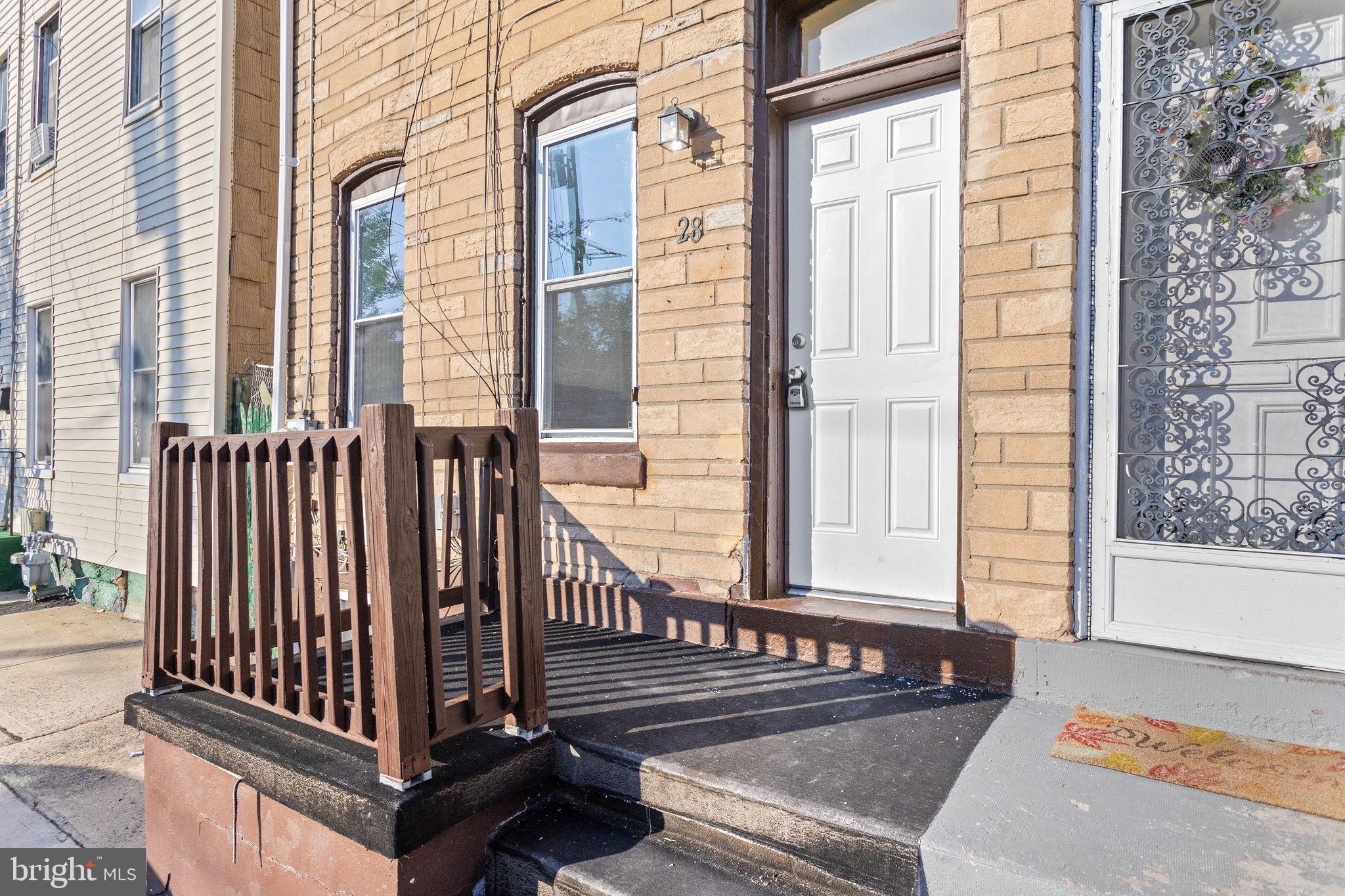 28 POPLAR STREET