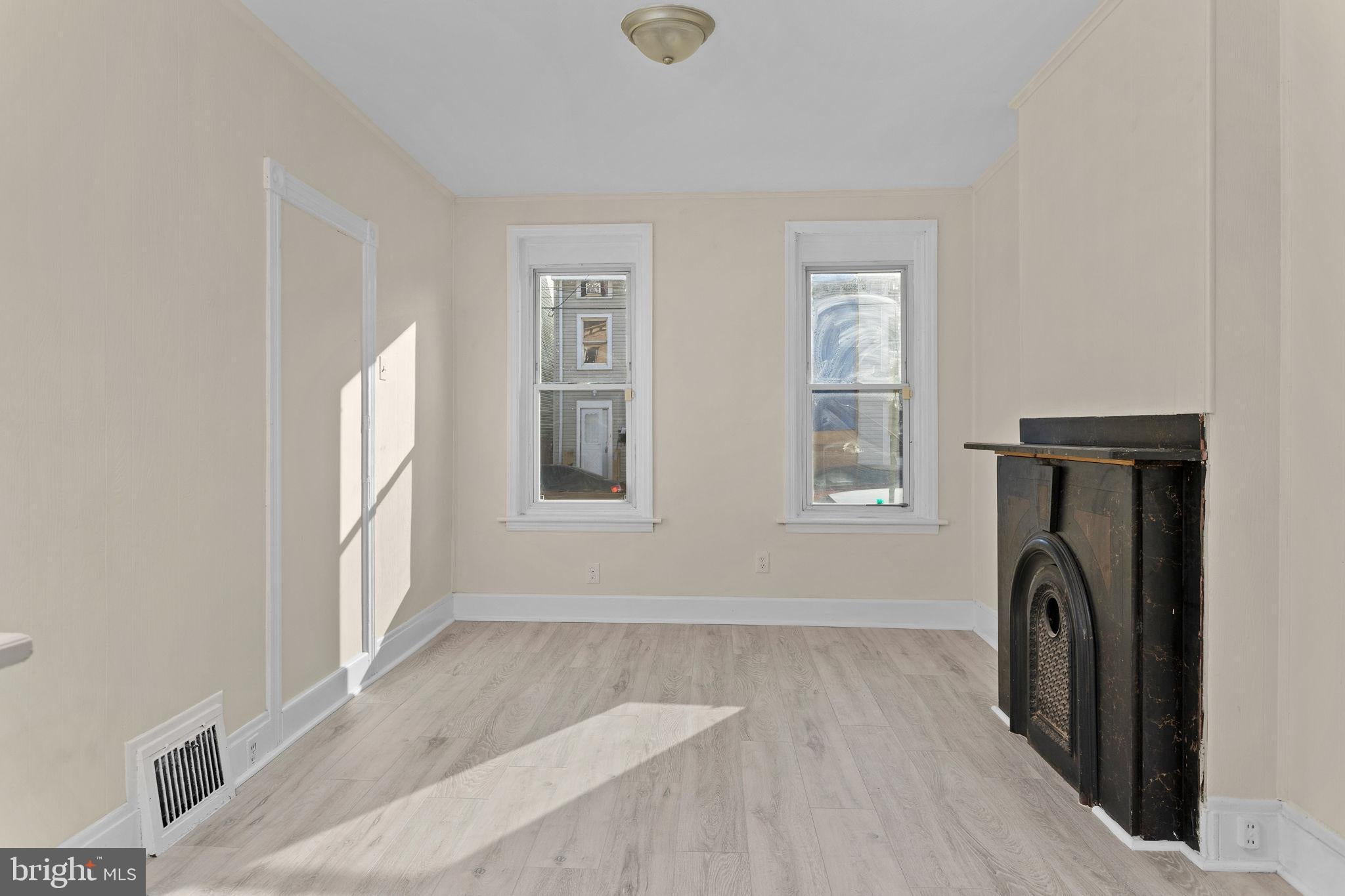 28 POPLAR STREET