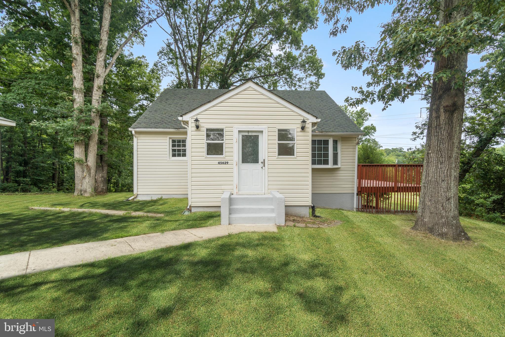 Welcome to your new home! This spacious and well-maintained property features 5 bedrooms, 3 large bathrooms, a fully equipped kitchen, and a comfortable living space. Located in a quiet neighborhood close to schools, and shopping. Ready for immediate move-in!