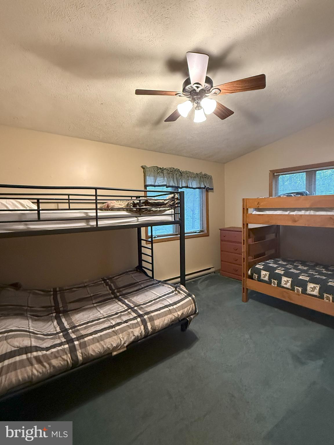 TOWAMENSING TRAILS - Residential