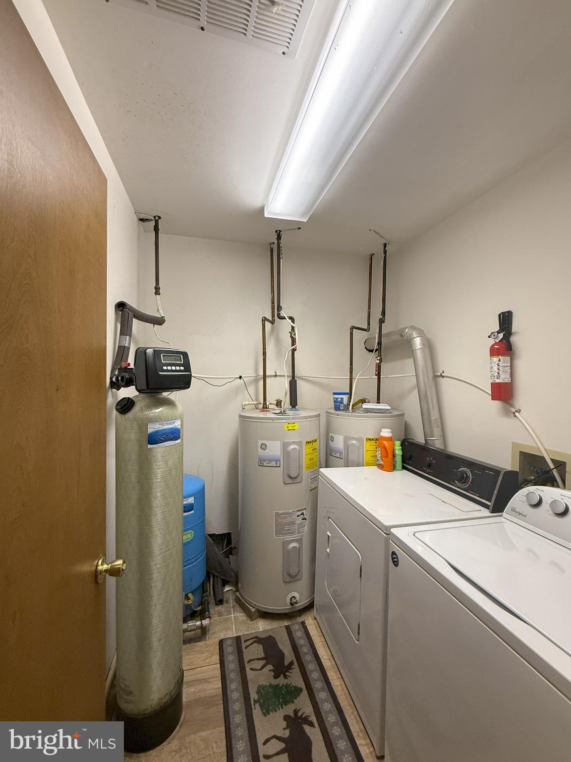 TOWAMENSING TRAILS - Residential