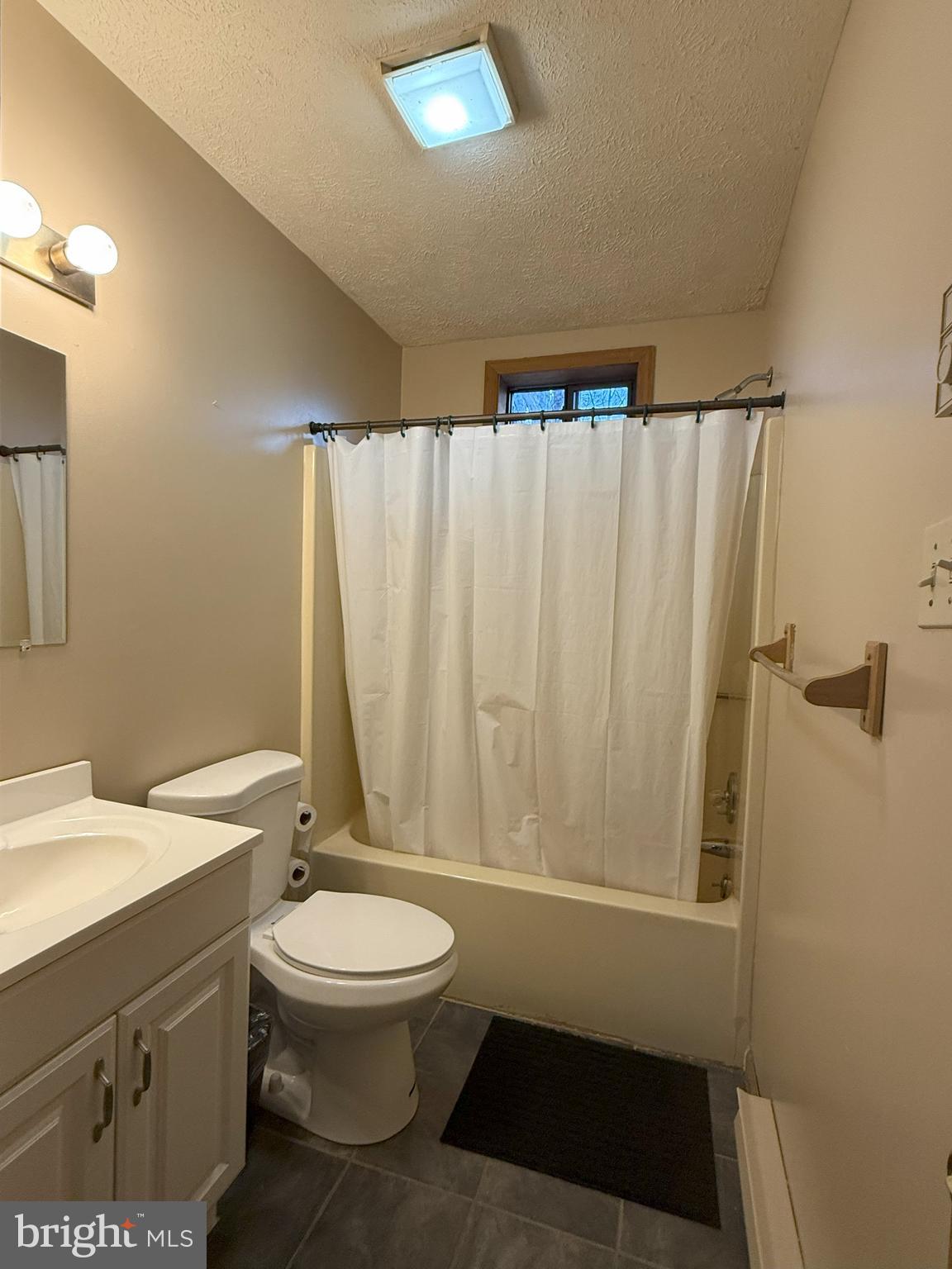 TOWAMENSING TRAILS - Residential