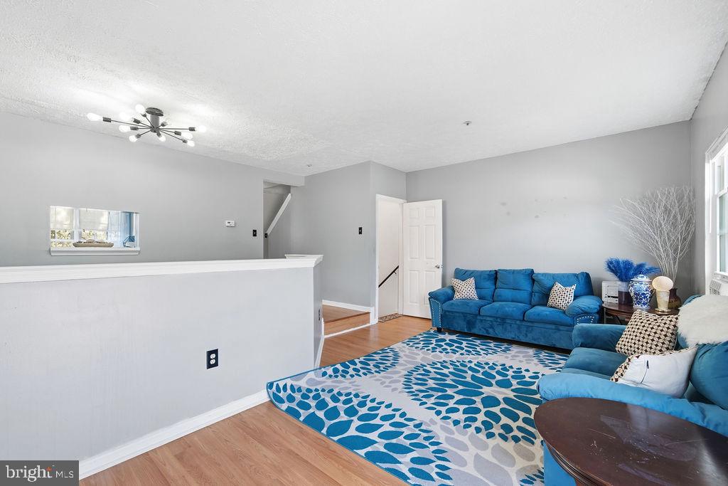 CAPITAL VIEW TOWNHOUSES - Residential