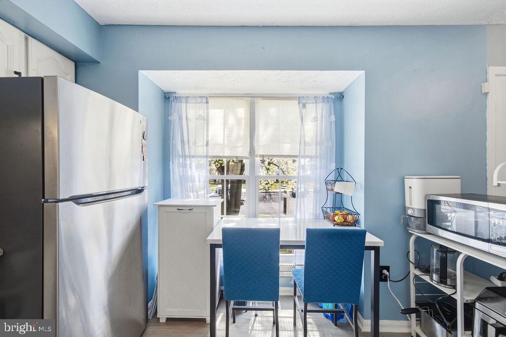 CAPITAL VIEW TOWNHOUSES - Residential