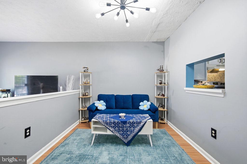 CAPITAL VIEW TOWNHOUSES - Residential