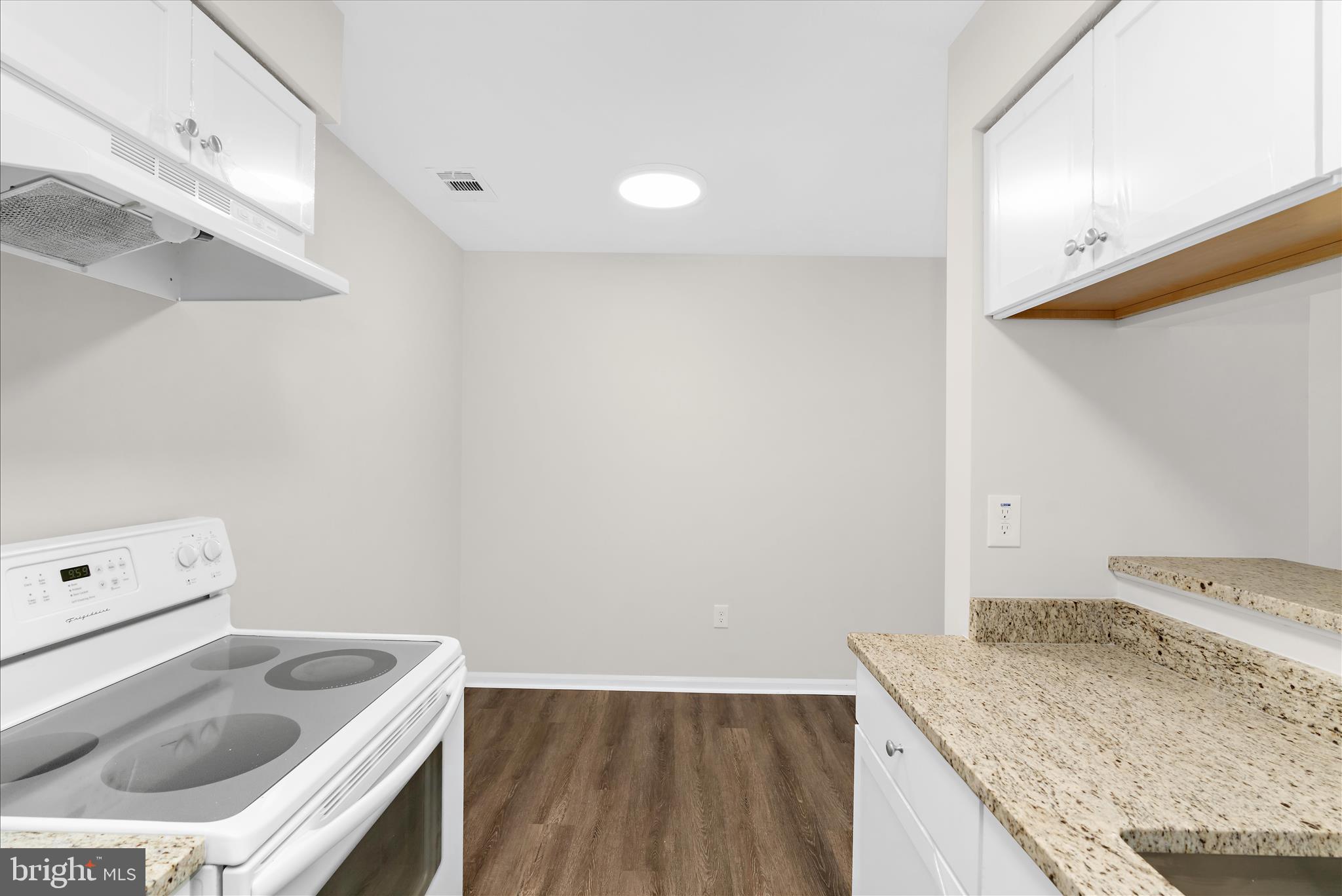 DORSEY HALL - Residential