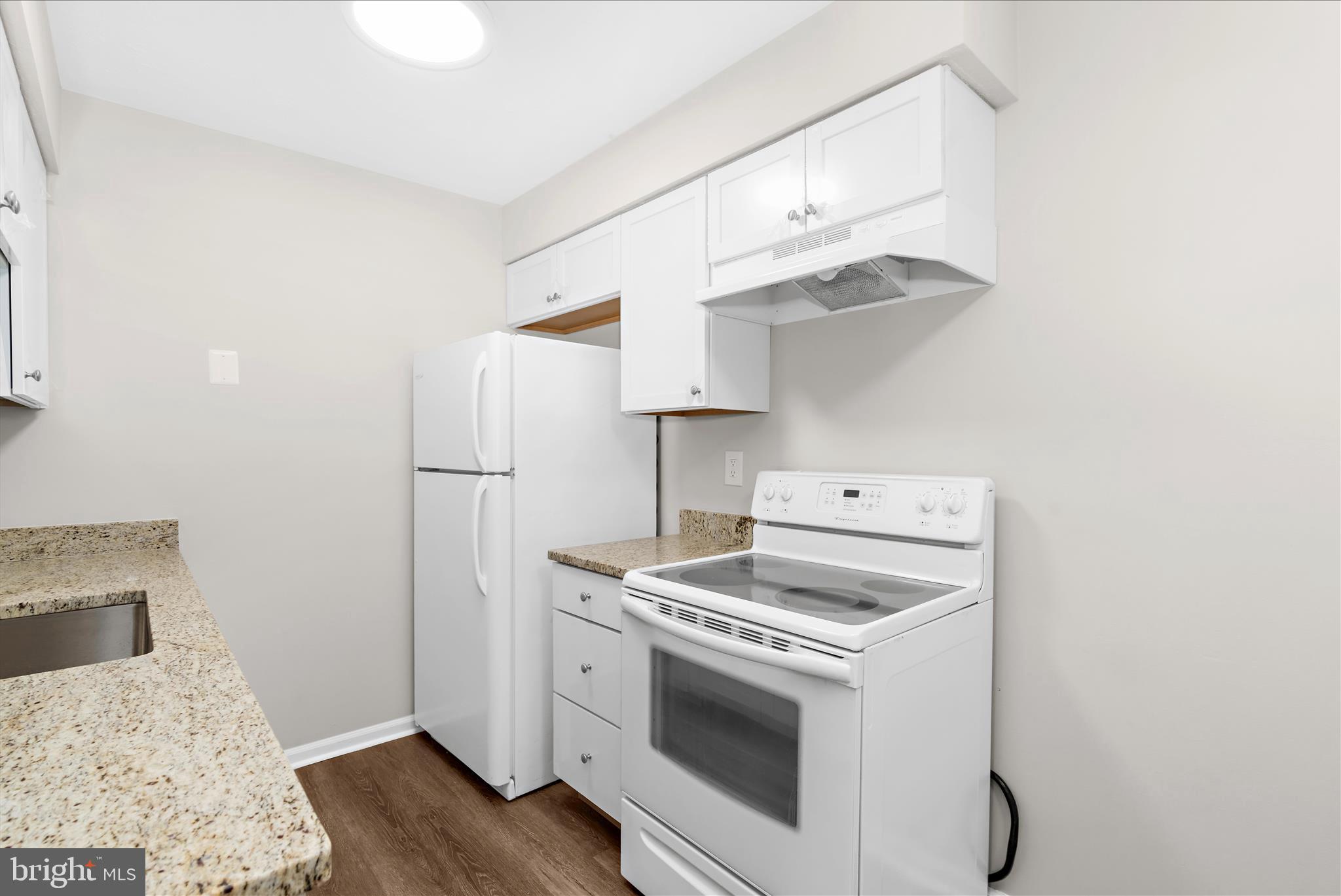 DORSEY HALL - Residential