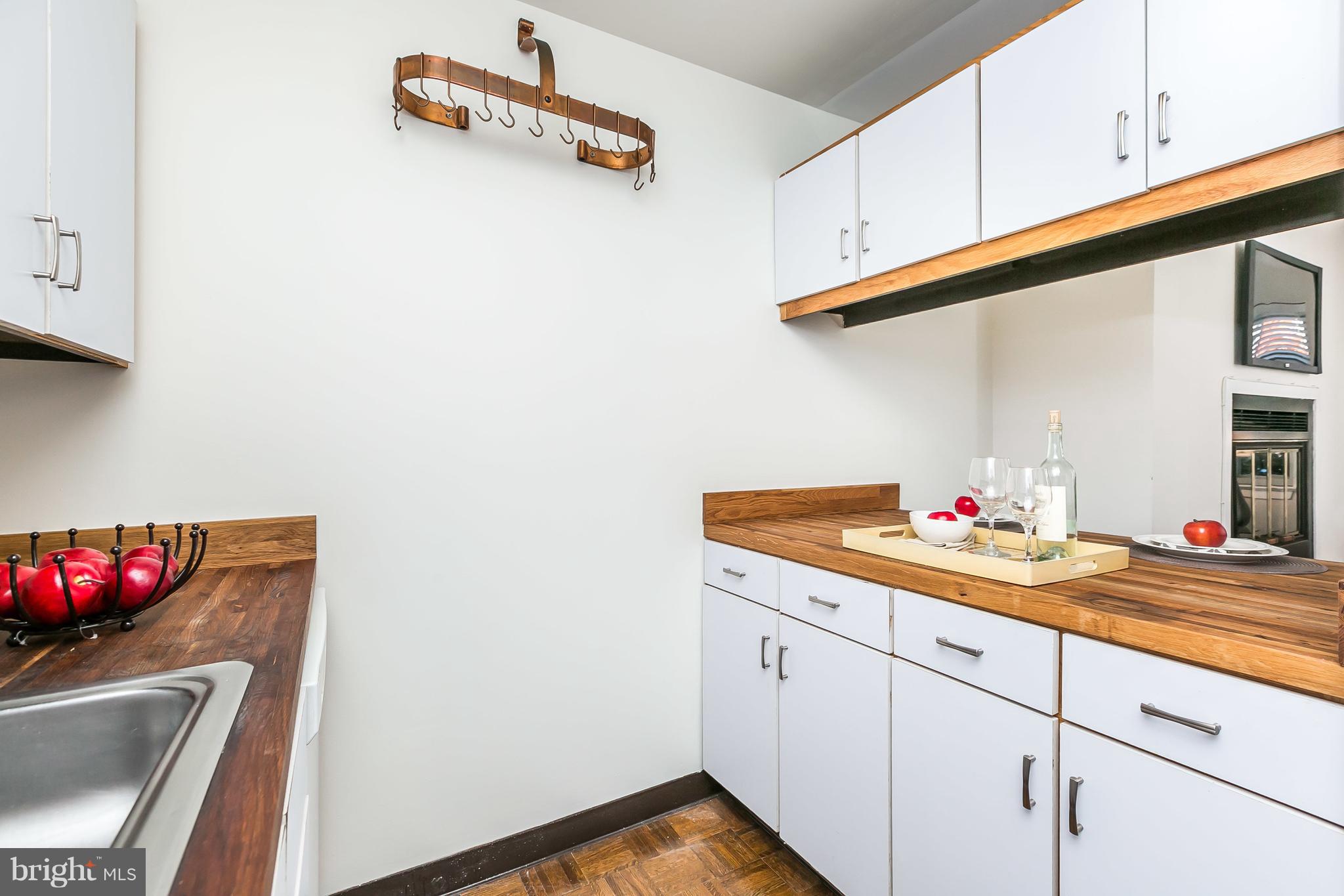 HARBOR WAY - Residential