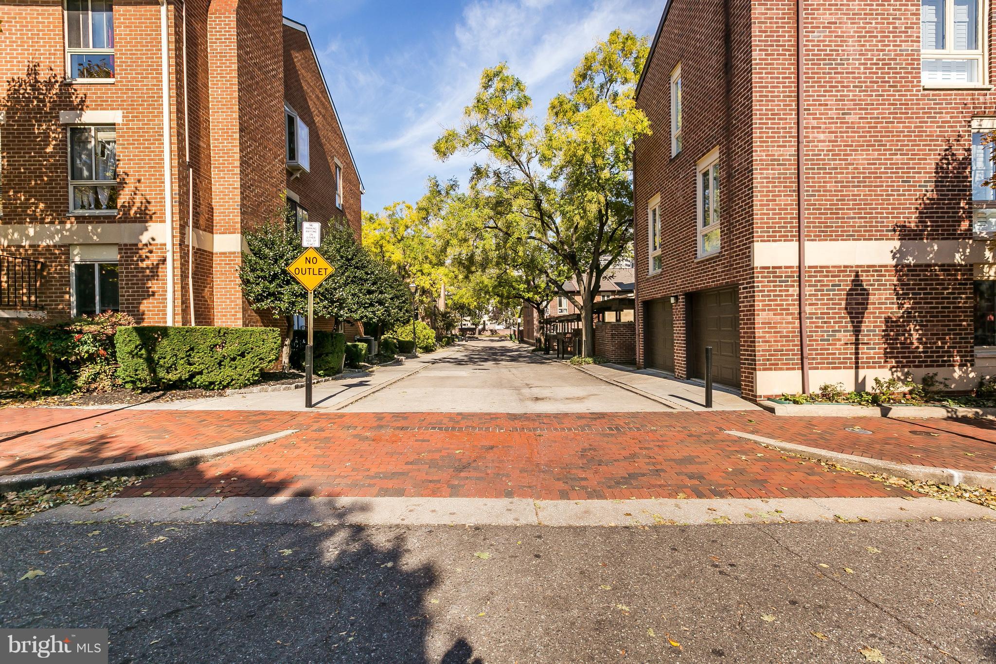 HARBOR WAY - Residential