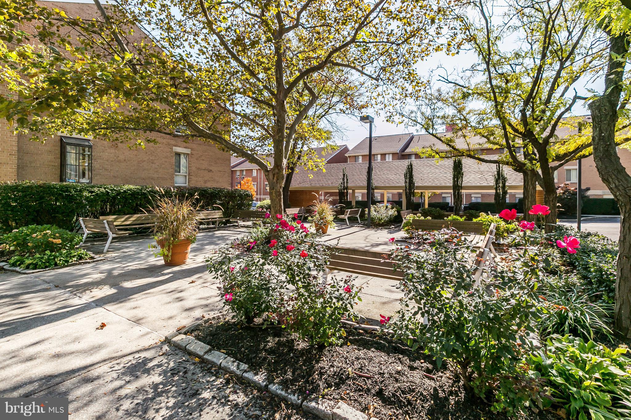 HARBOR WAY - Residential