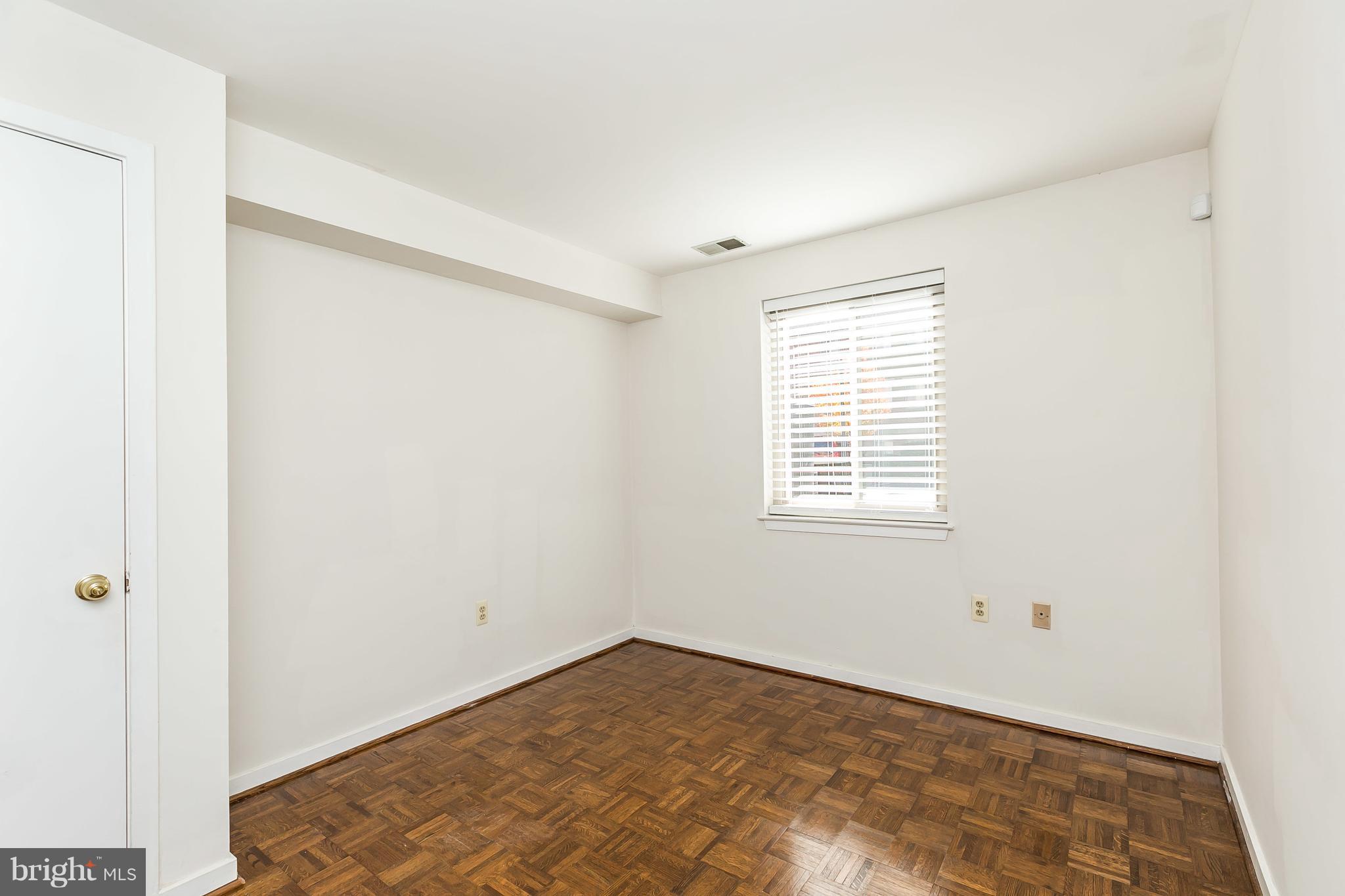 HARBOR WAY - Residential