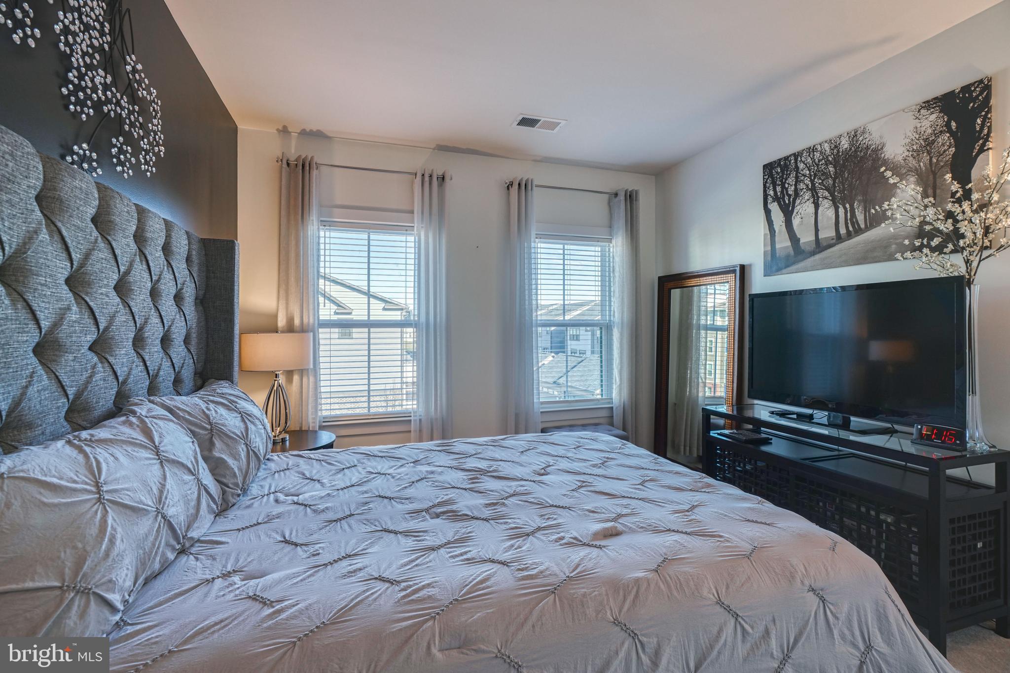 GREENLEIGH AT CROSSROADS - Residential