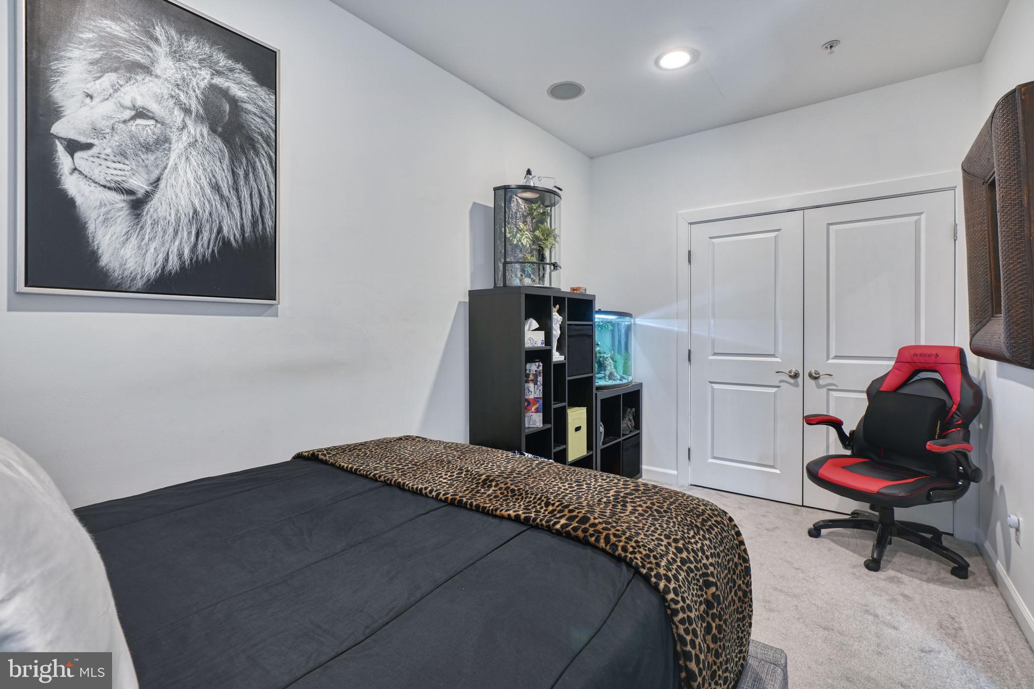 GREENLEIGH AT CROSSROADS - Residential