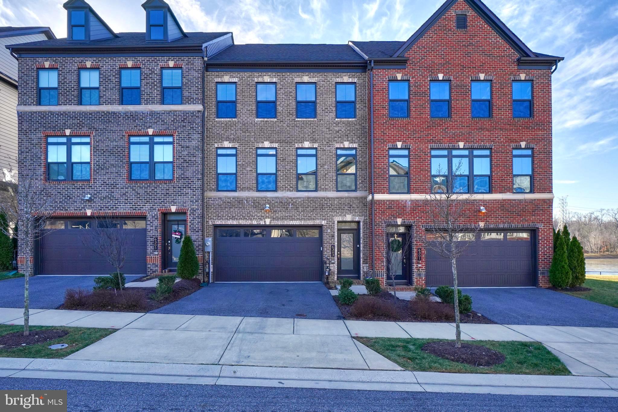 GREENLEIGH AT CROSSROADS - Residential