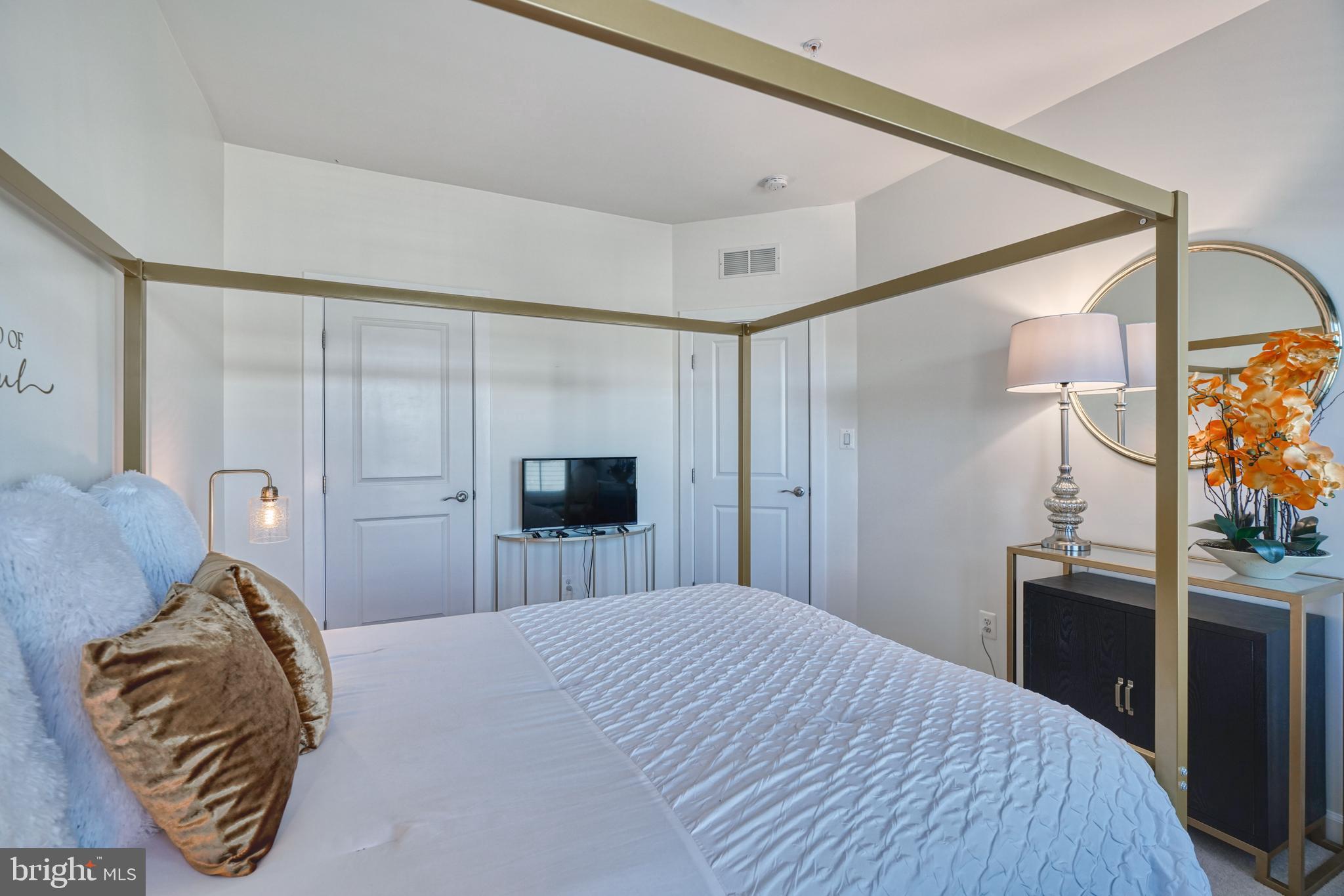 GREENLEIGH AT CROSSROADS - Residential