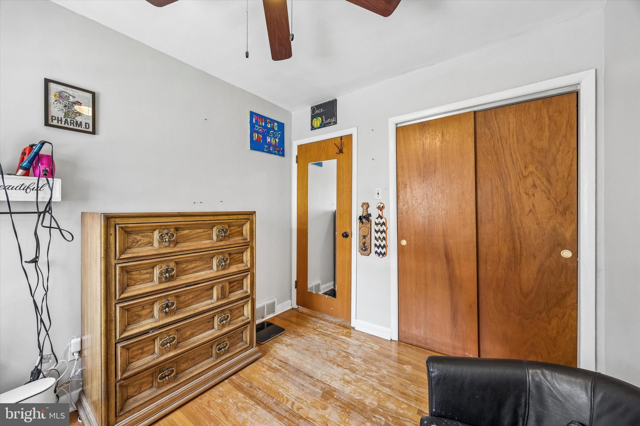 FOX CHASE - Residential