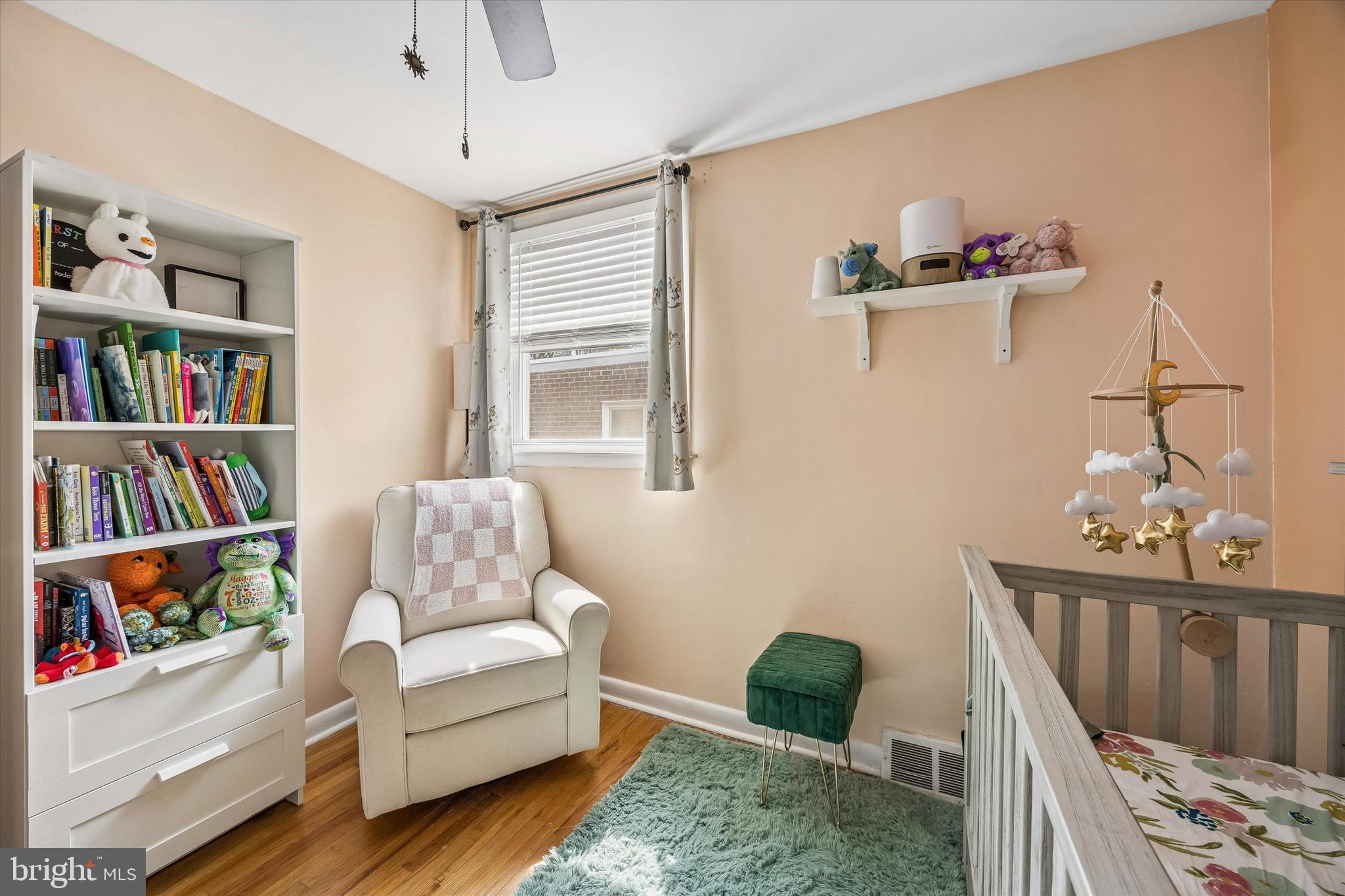 FOX CHASE - Residential