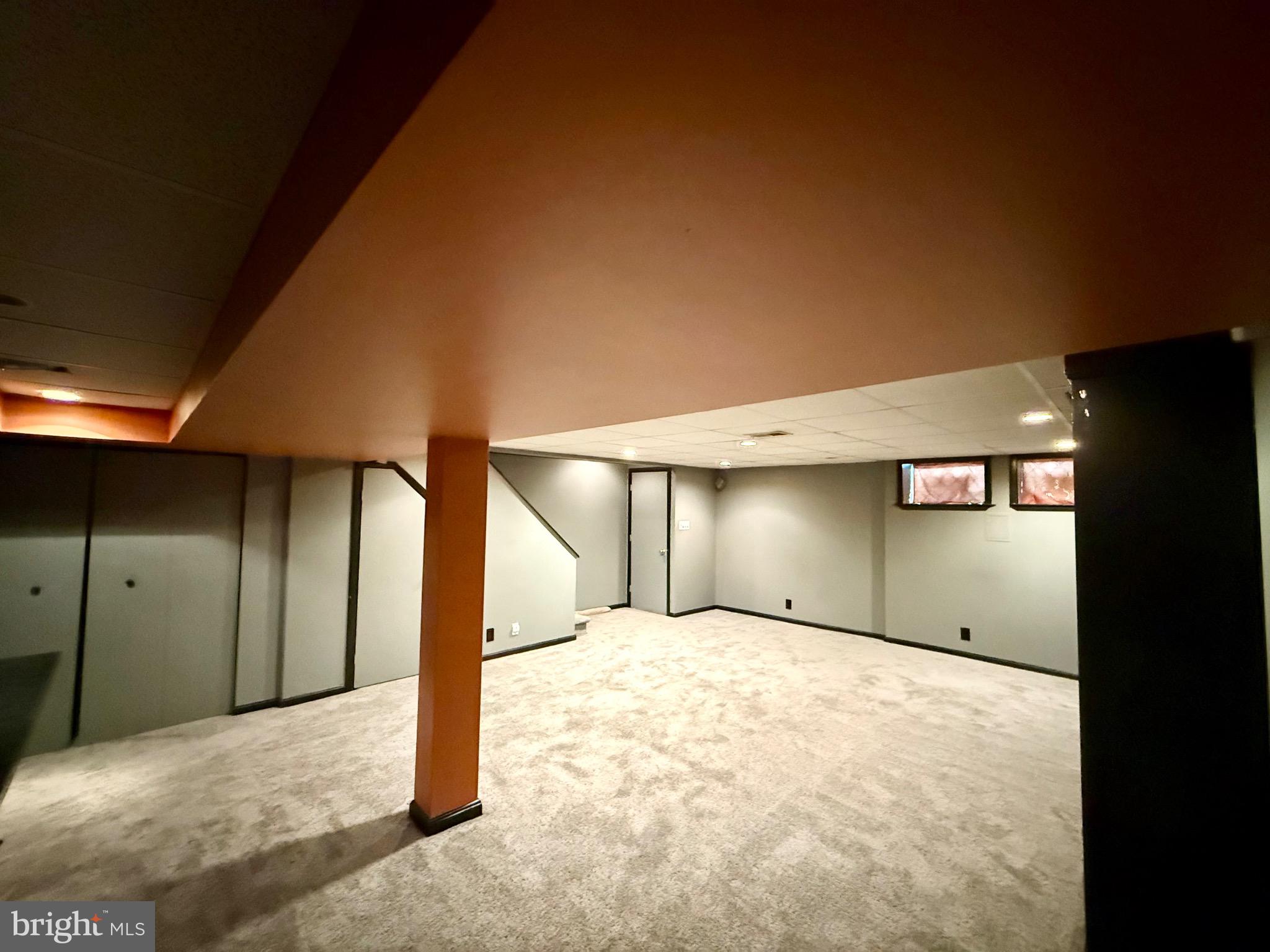 PERRING LOCH - Residential