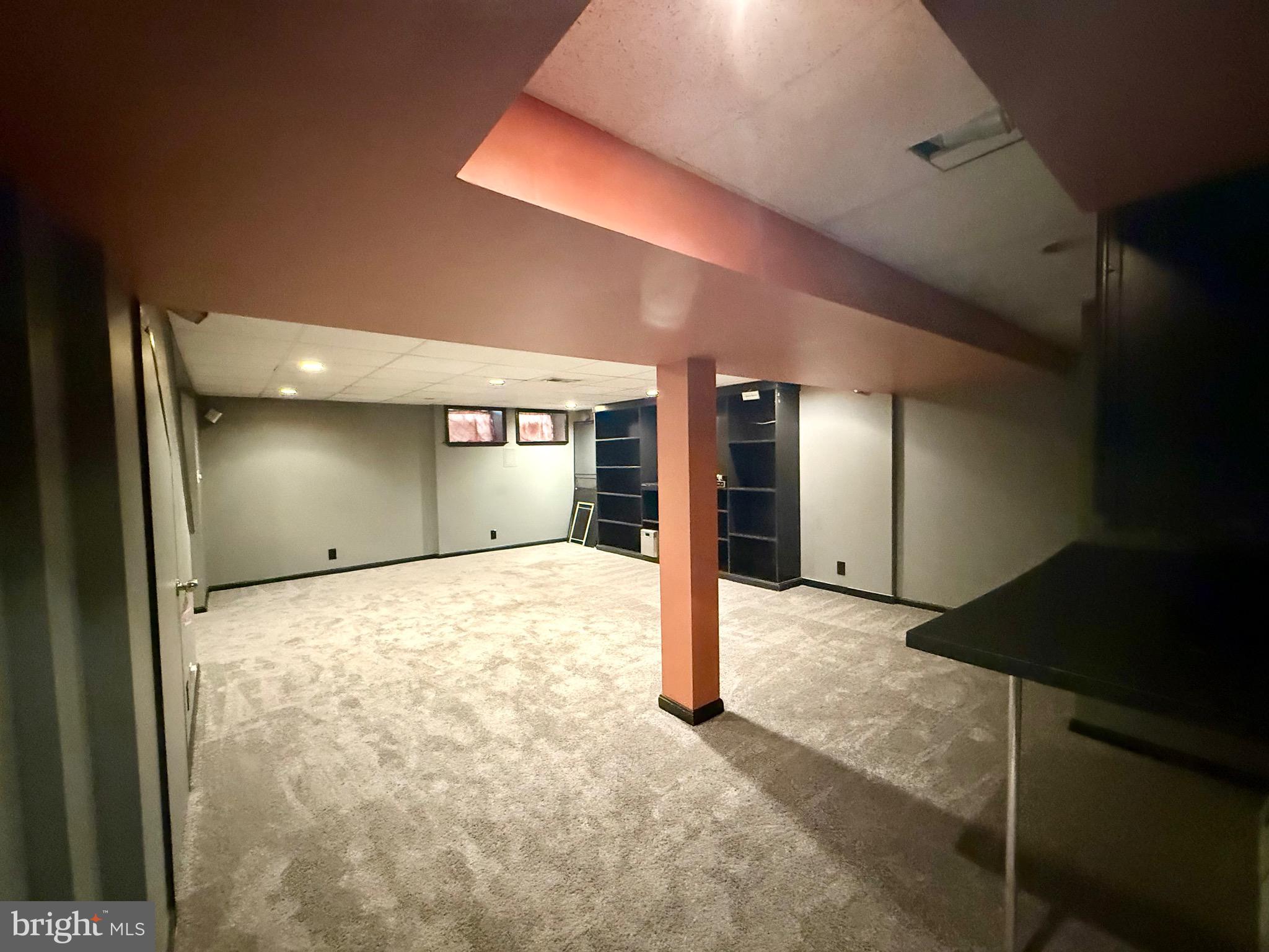 PERRING LOCH - Residential