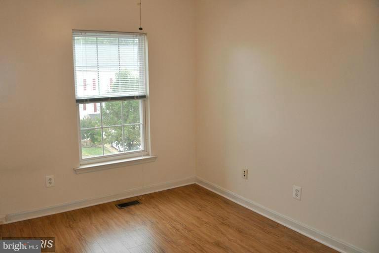 CHAPLINE PLACE - Residential Lease