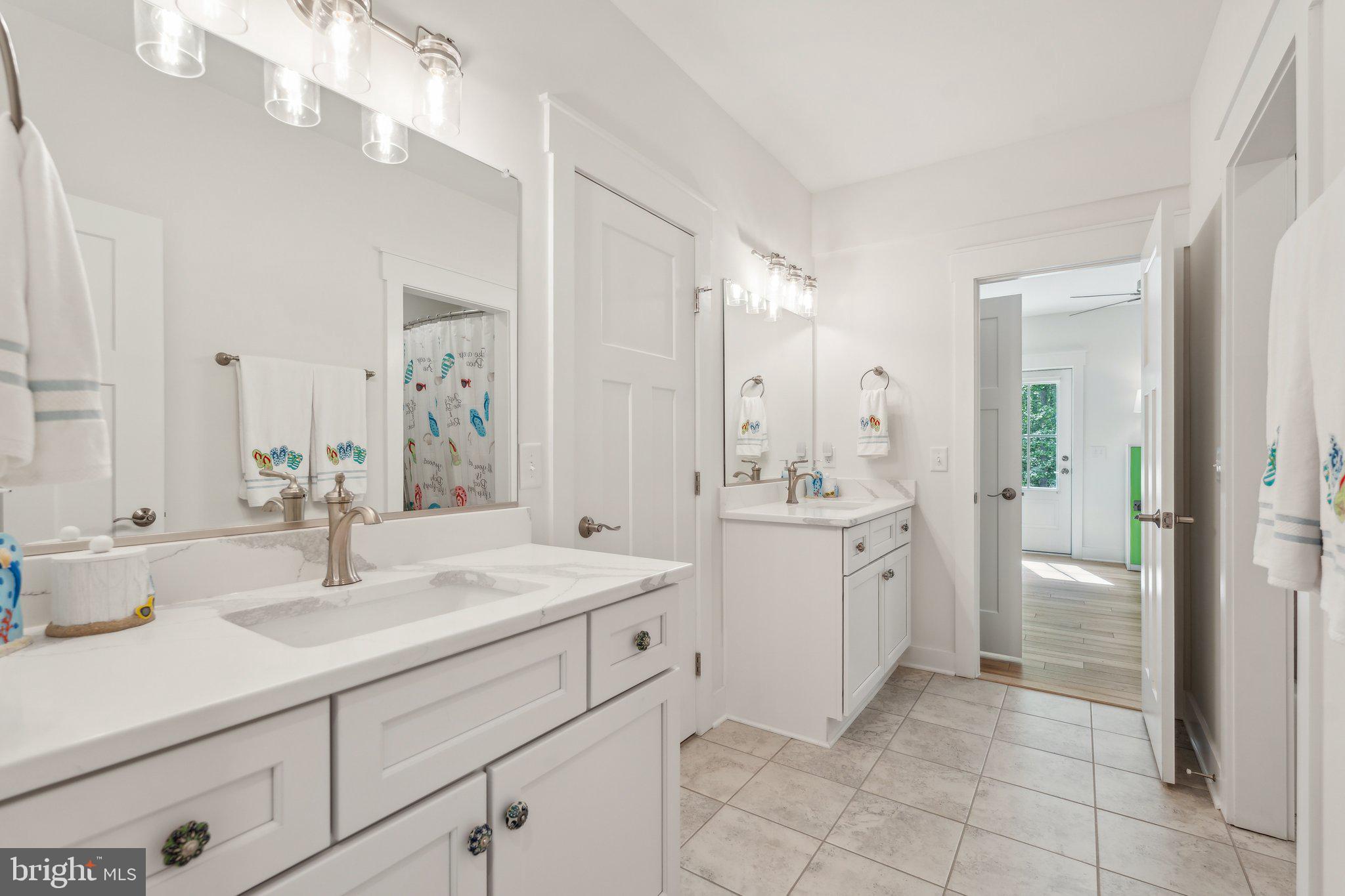 FAWN LAKE - Residential