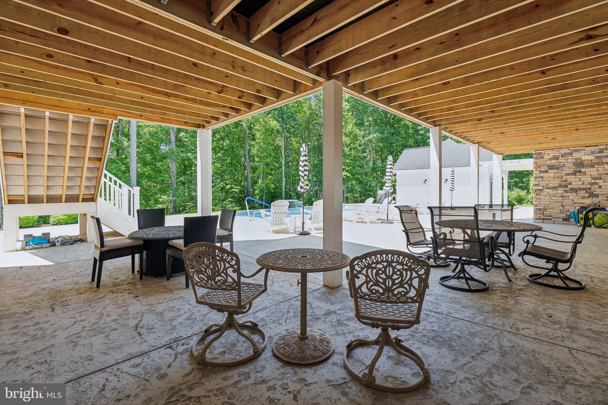 FAWN LAKE - Residential