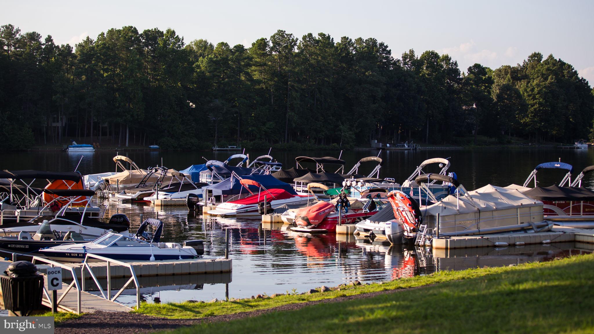 FAWN LAKE - Residential
