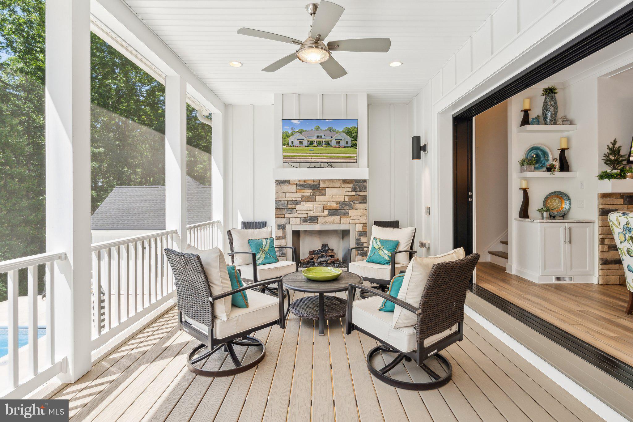 FAWN LAKE - Residential