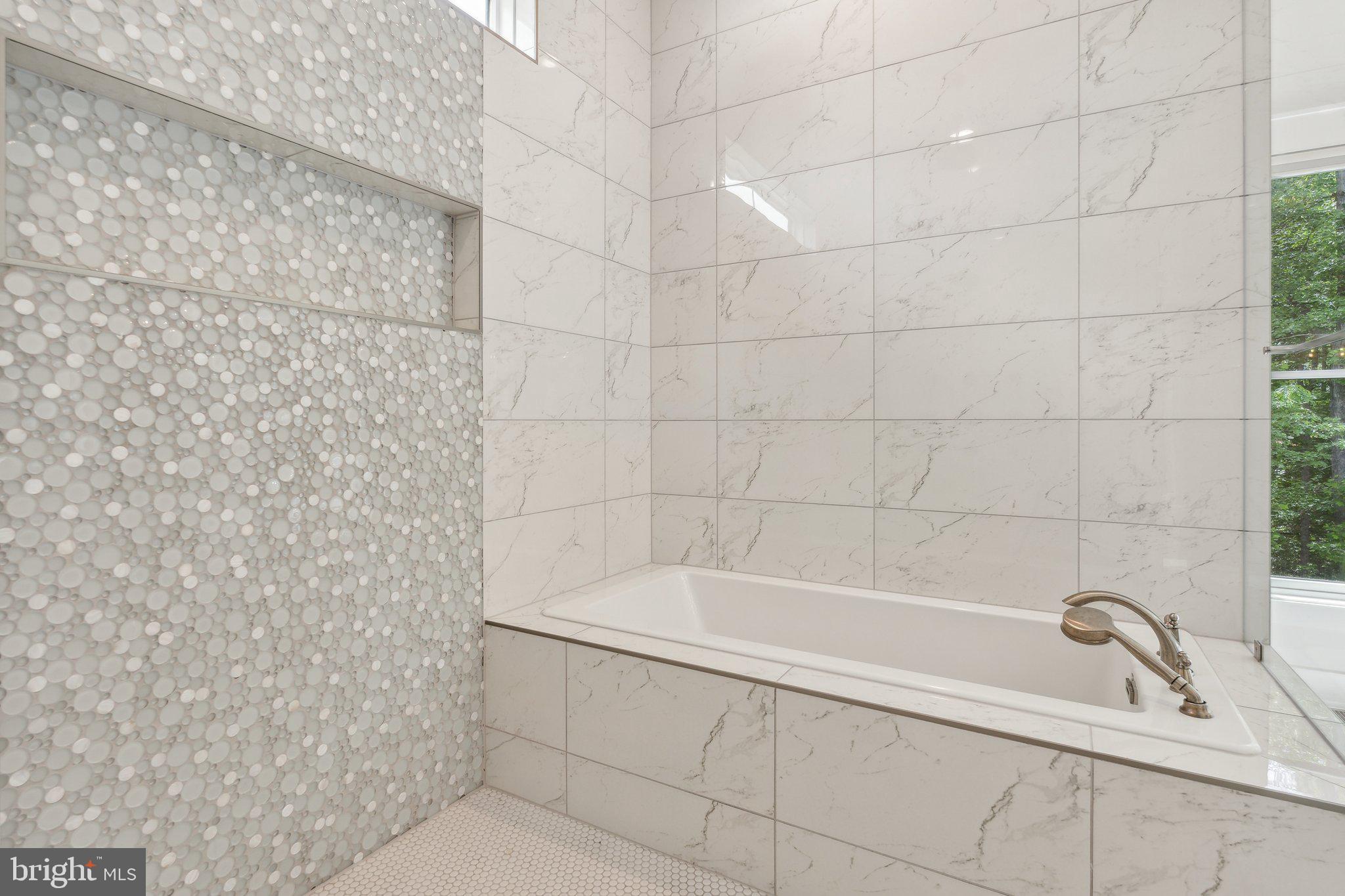 FAWN LAKE - Residential