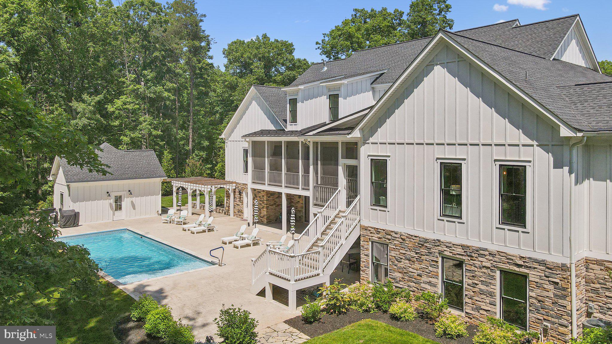 FAWN LAKE - Residential