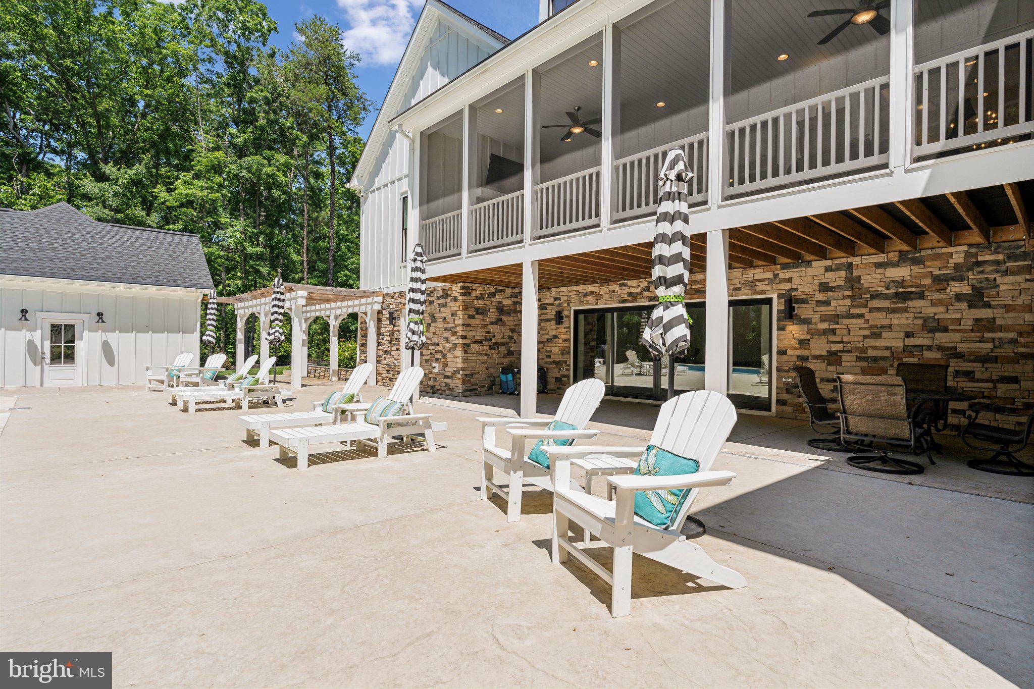 FAWN LAKE - Residential