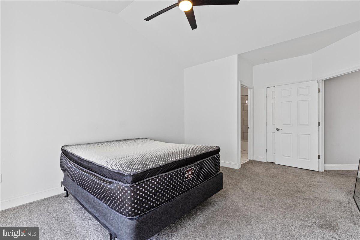 LAUREL - Residential Lease