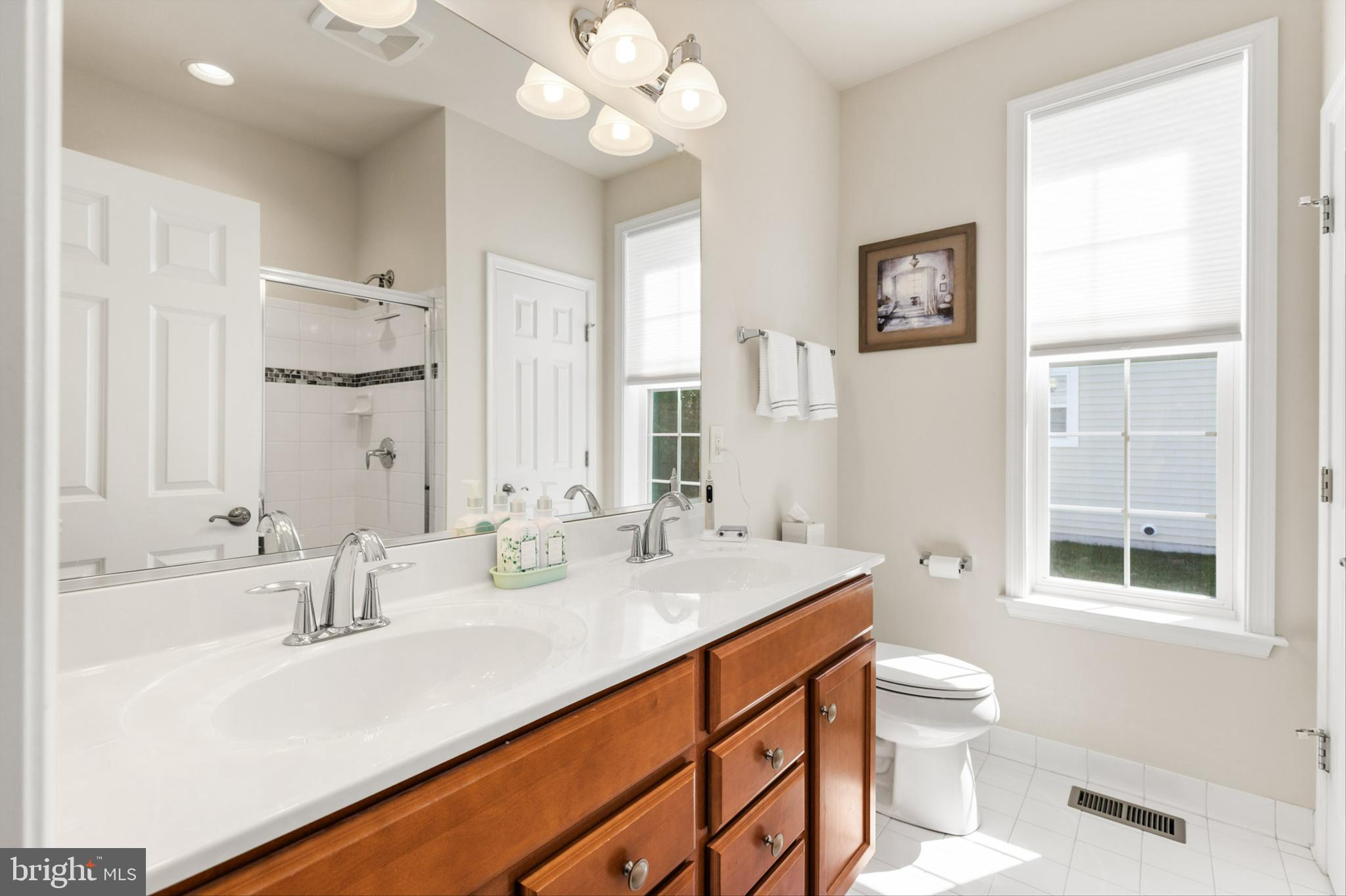 LIGHTHOUSE CROSSING - Residential