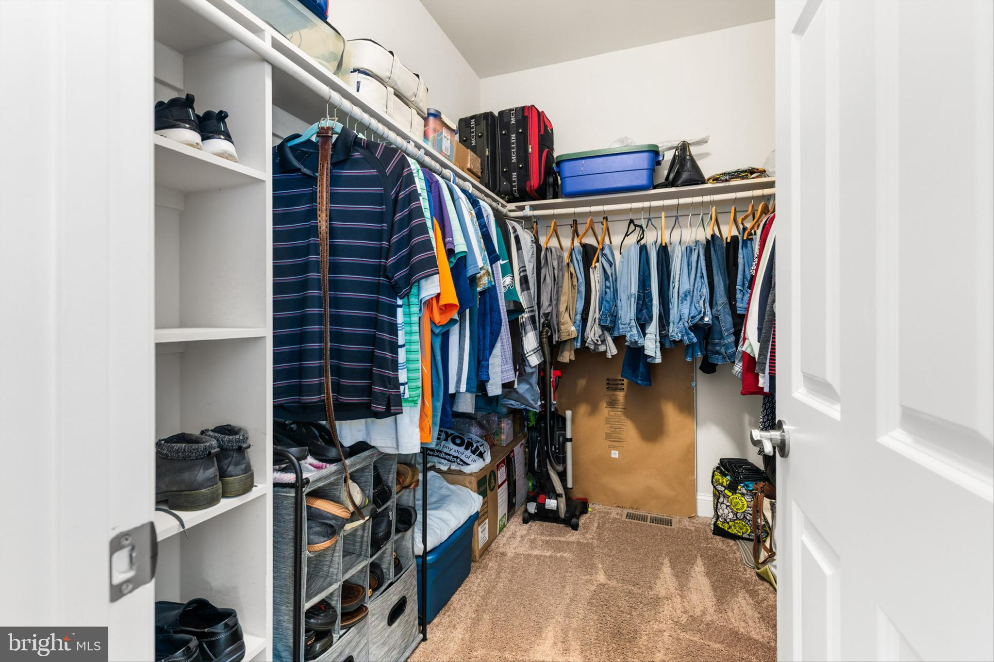 LIGHTHOUSE CROSSING - Residential