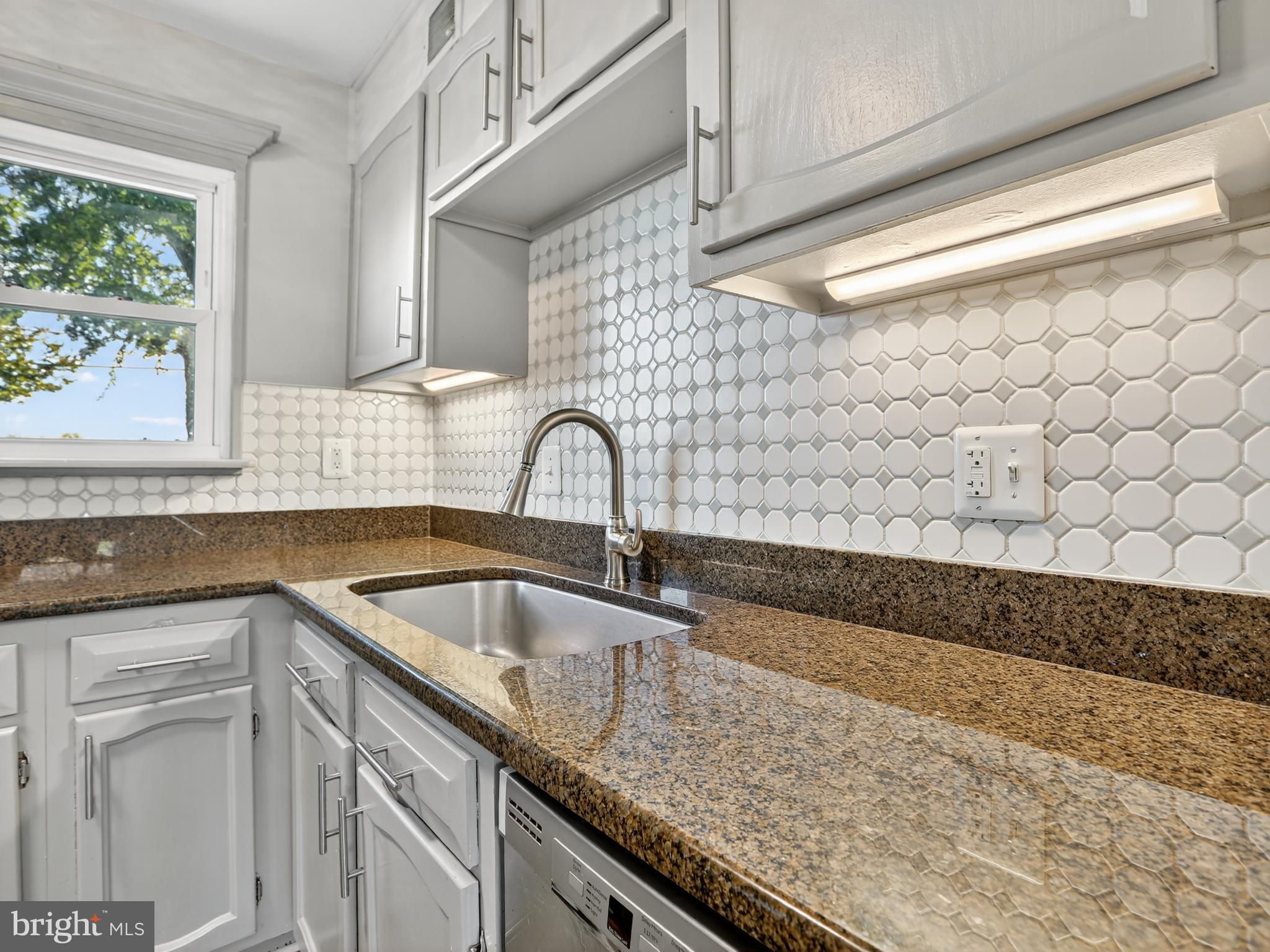 MANASSAS PARK - Residential