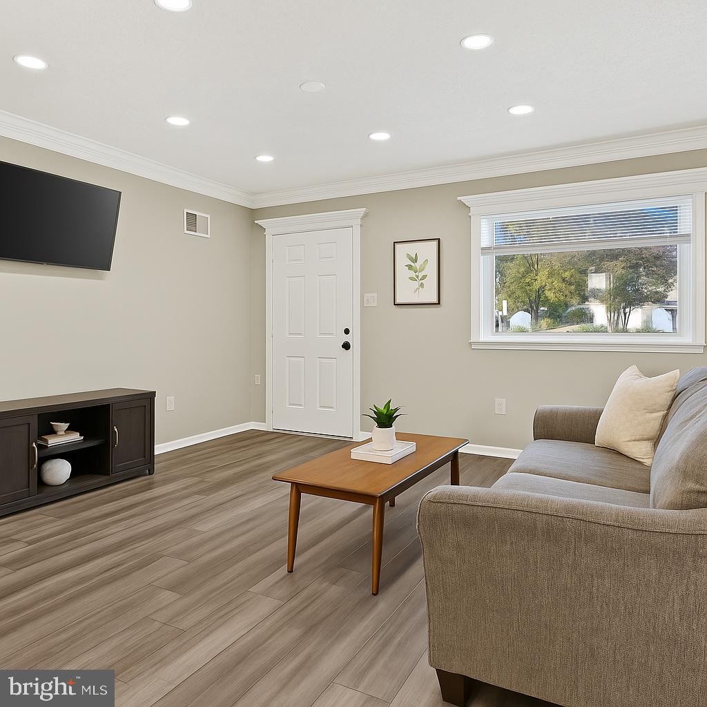 MANASSAS PARK - Residential