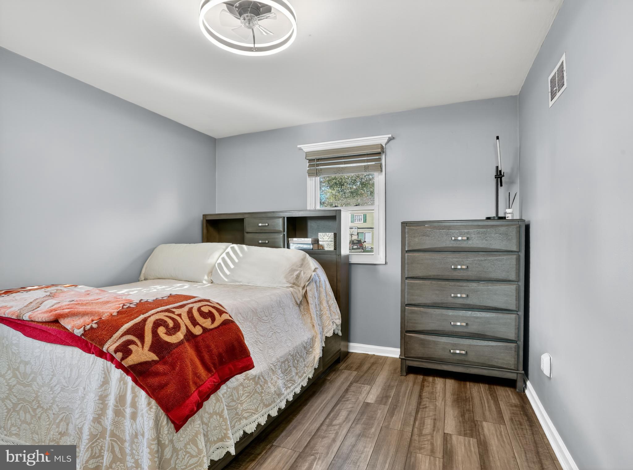 MANASSAS PARK - Residential