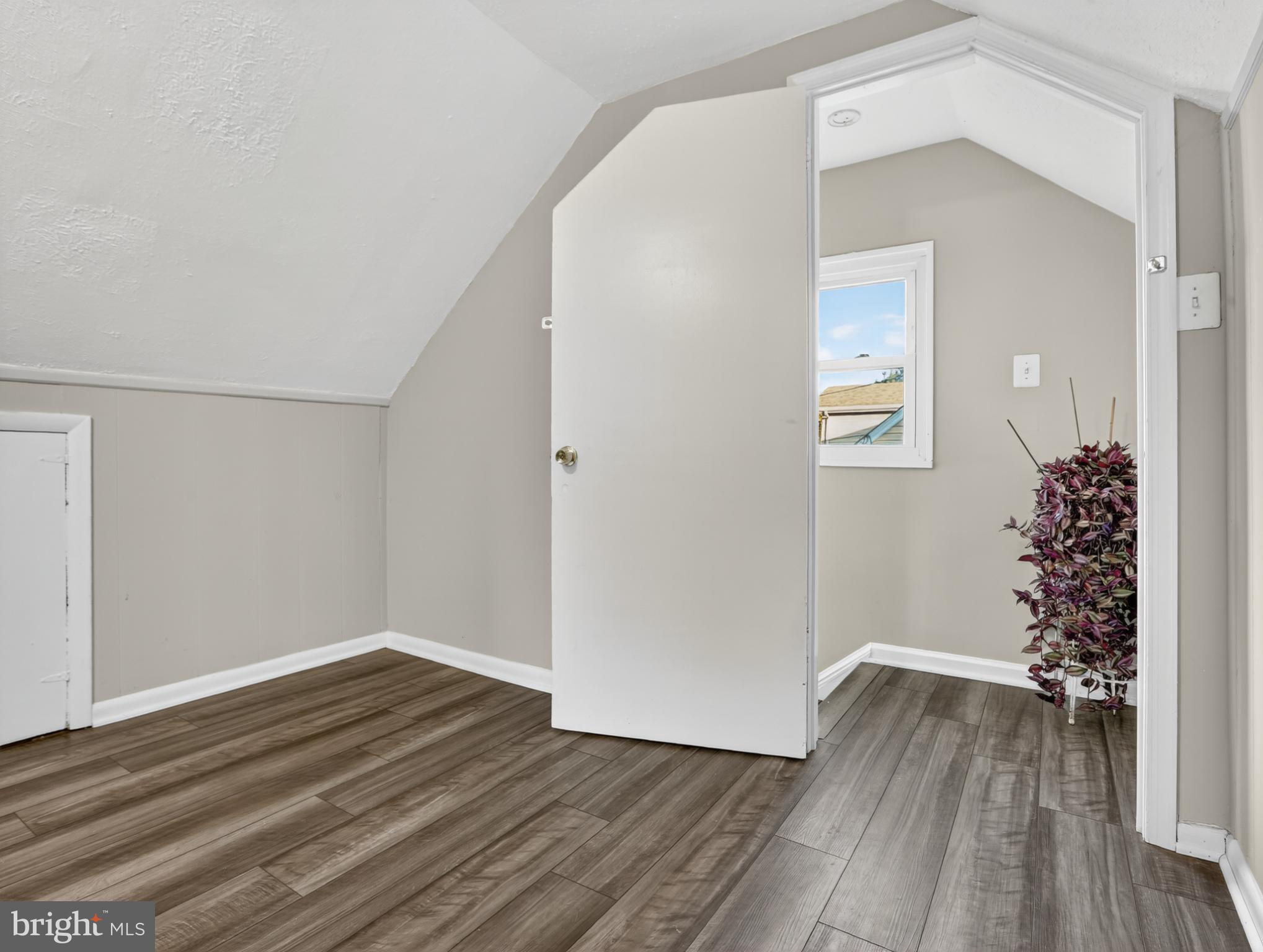 MANASSAS PARK - Residential