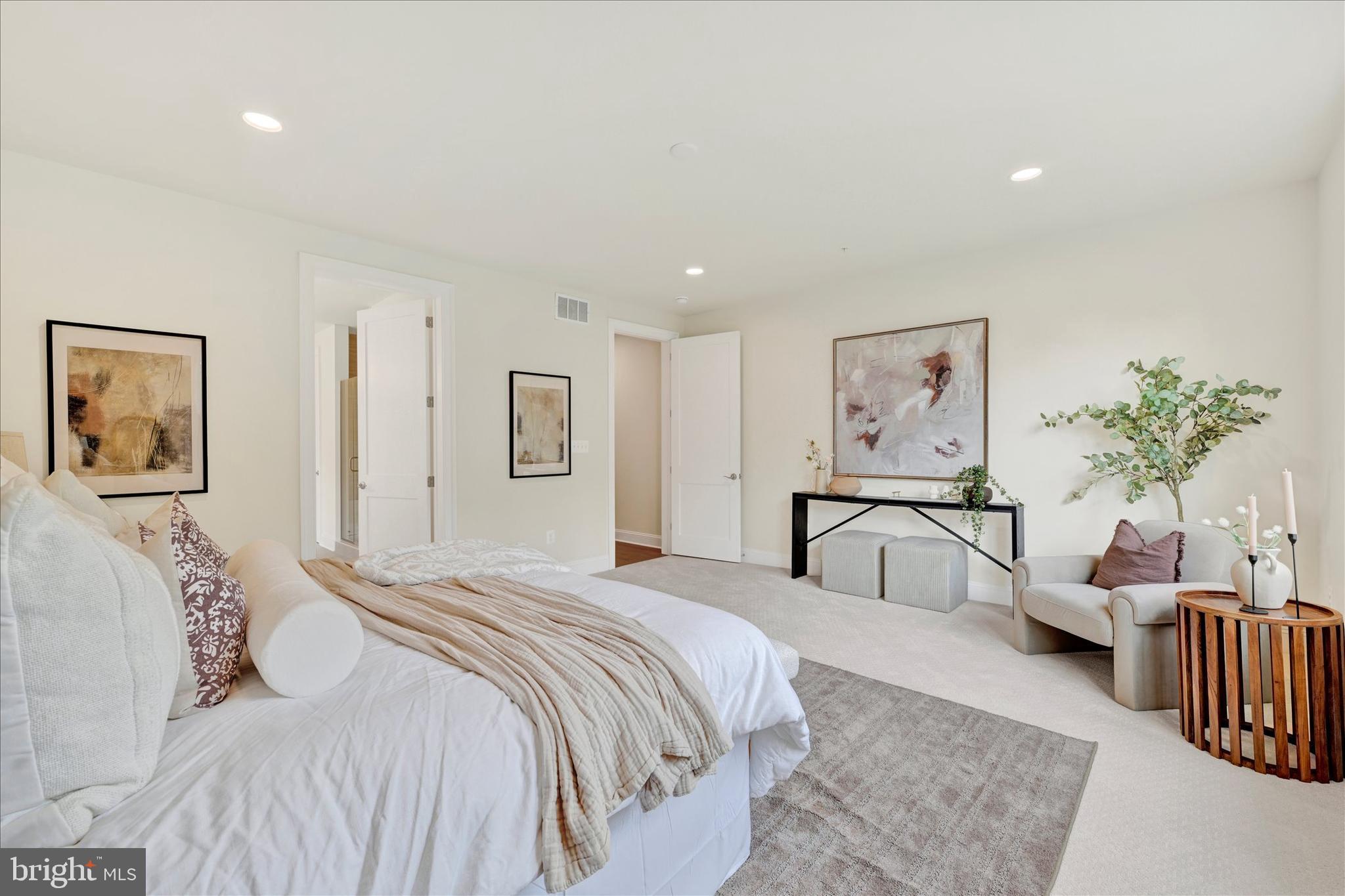RODGERS FORGE - Residential