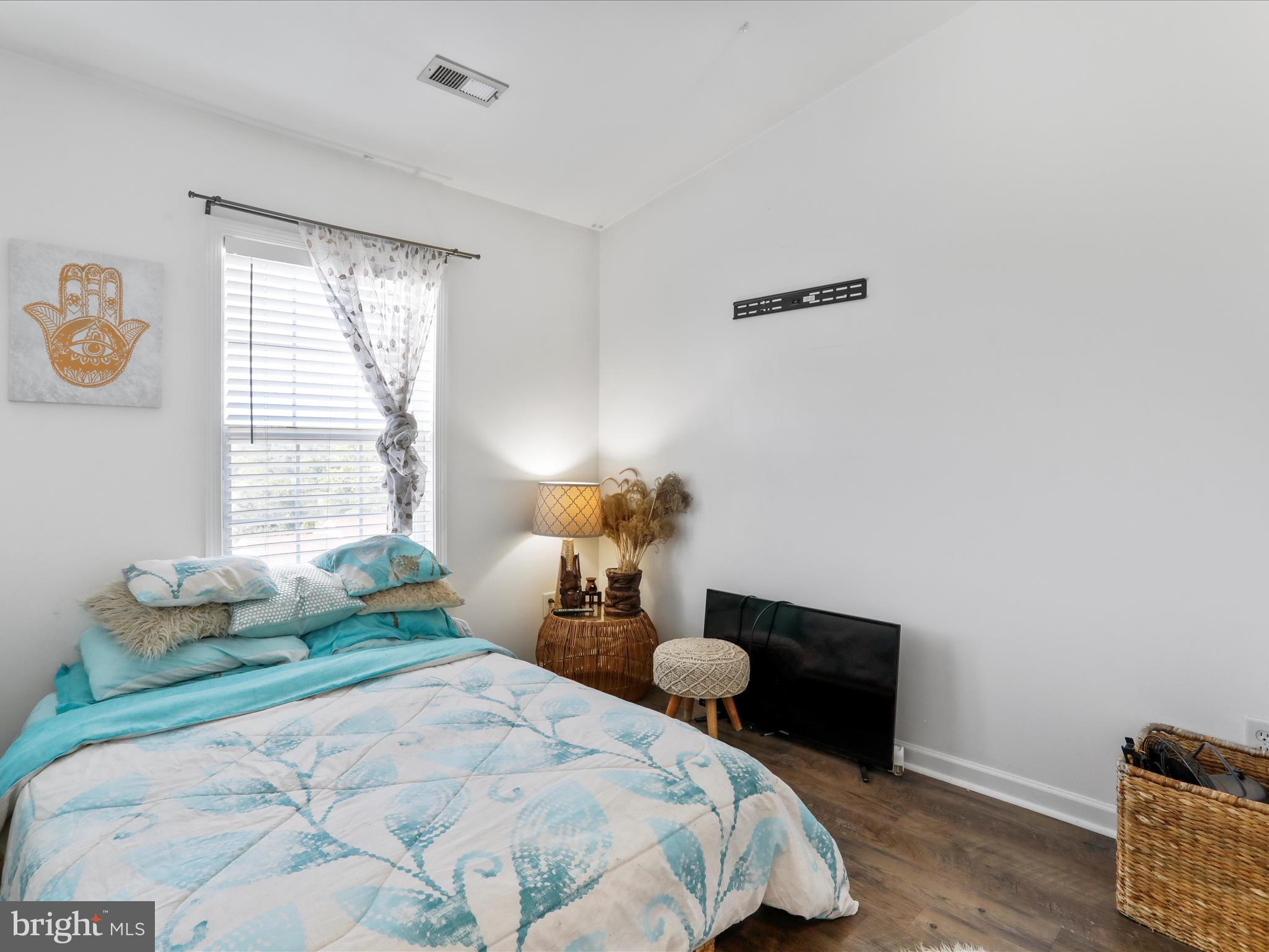 FAIRWAYS WEST - Residential