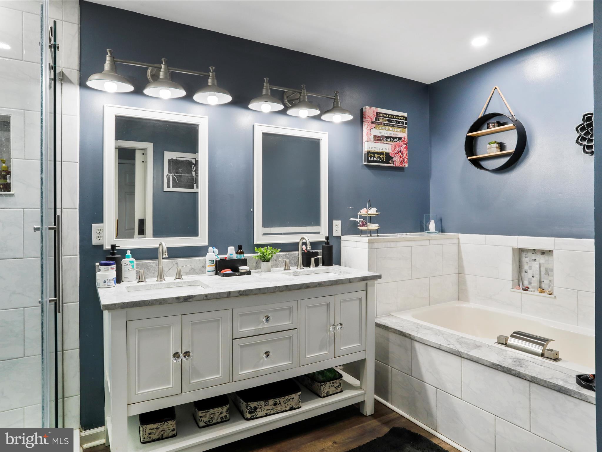 FAIRWAYS WEST - Residential