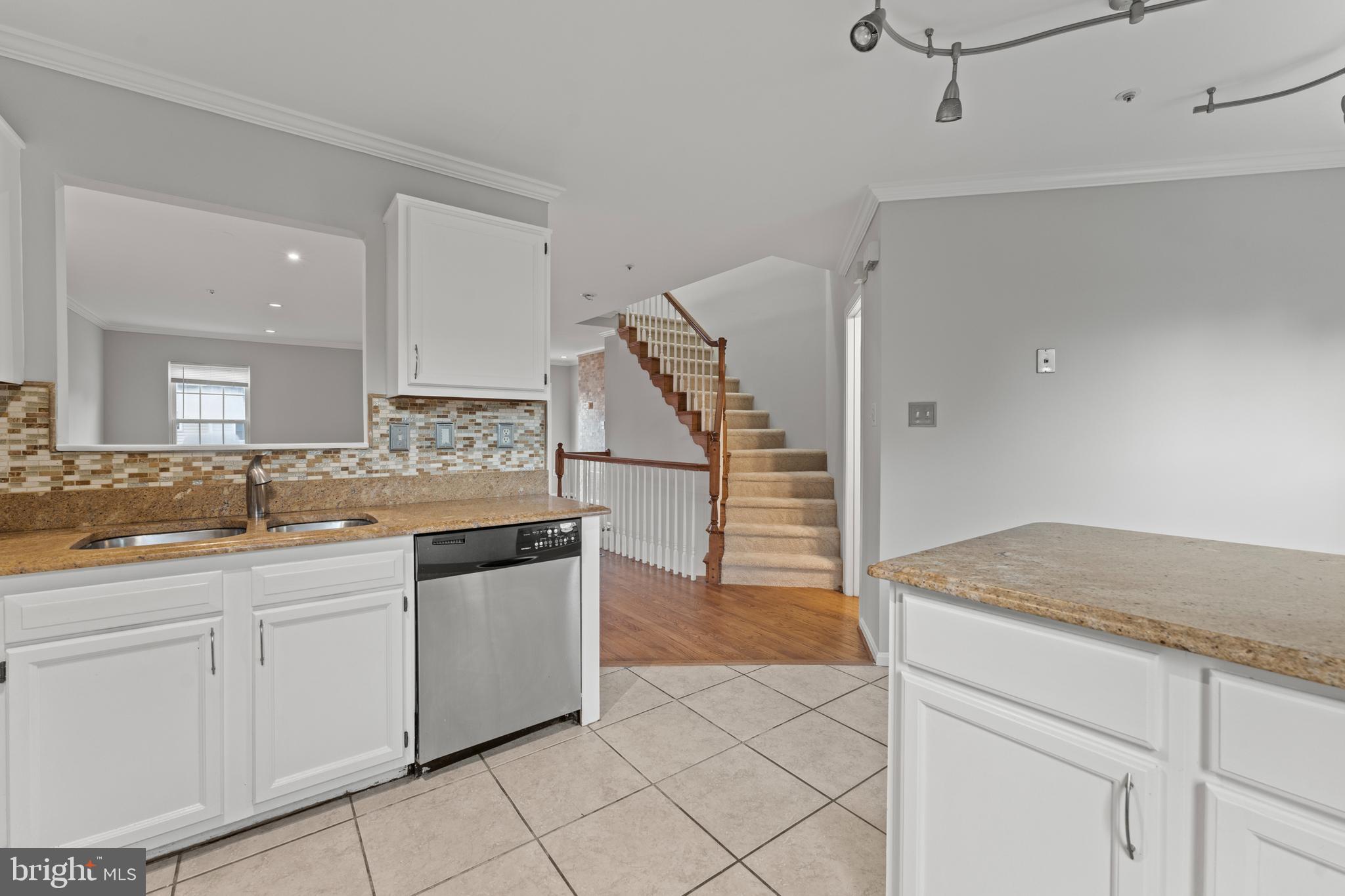 BRINKLEY TOWNS - Residential