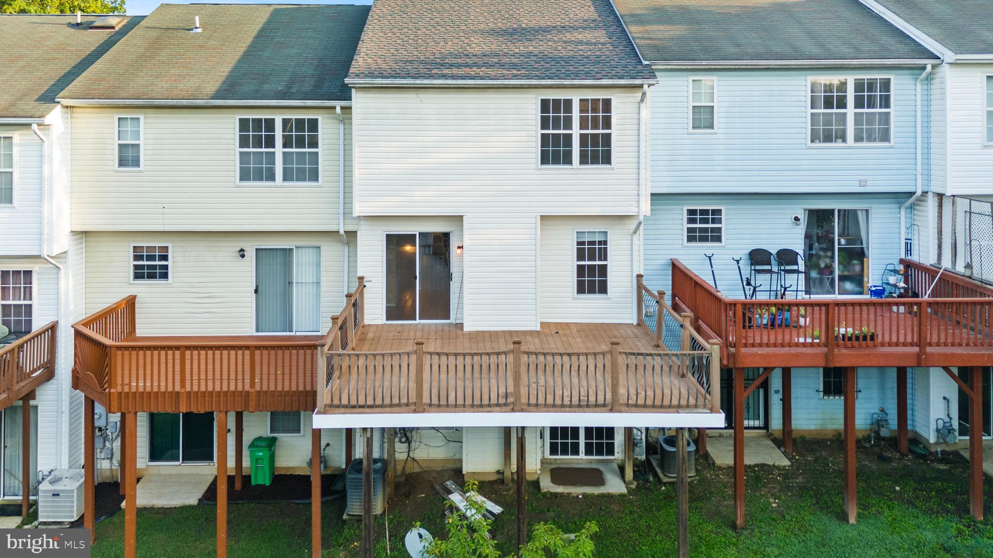 BRINKLEY TOWNS - Residential