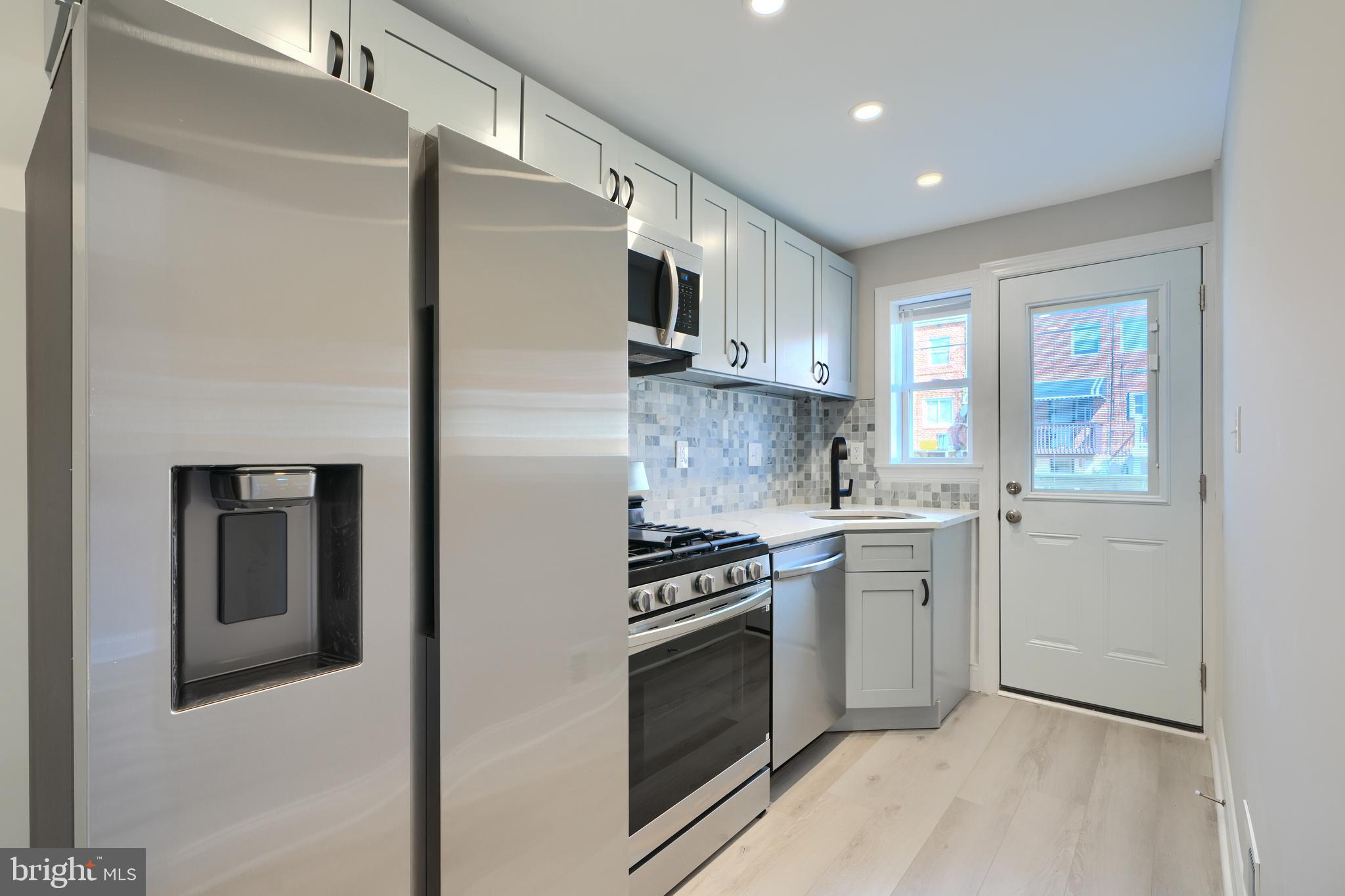 ROGNEL HEIGHTS - Residential