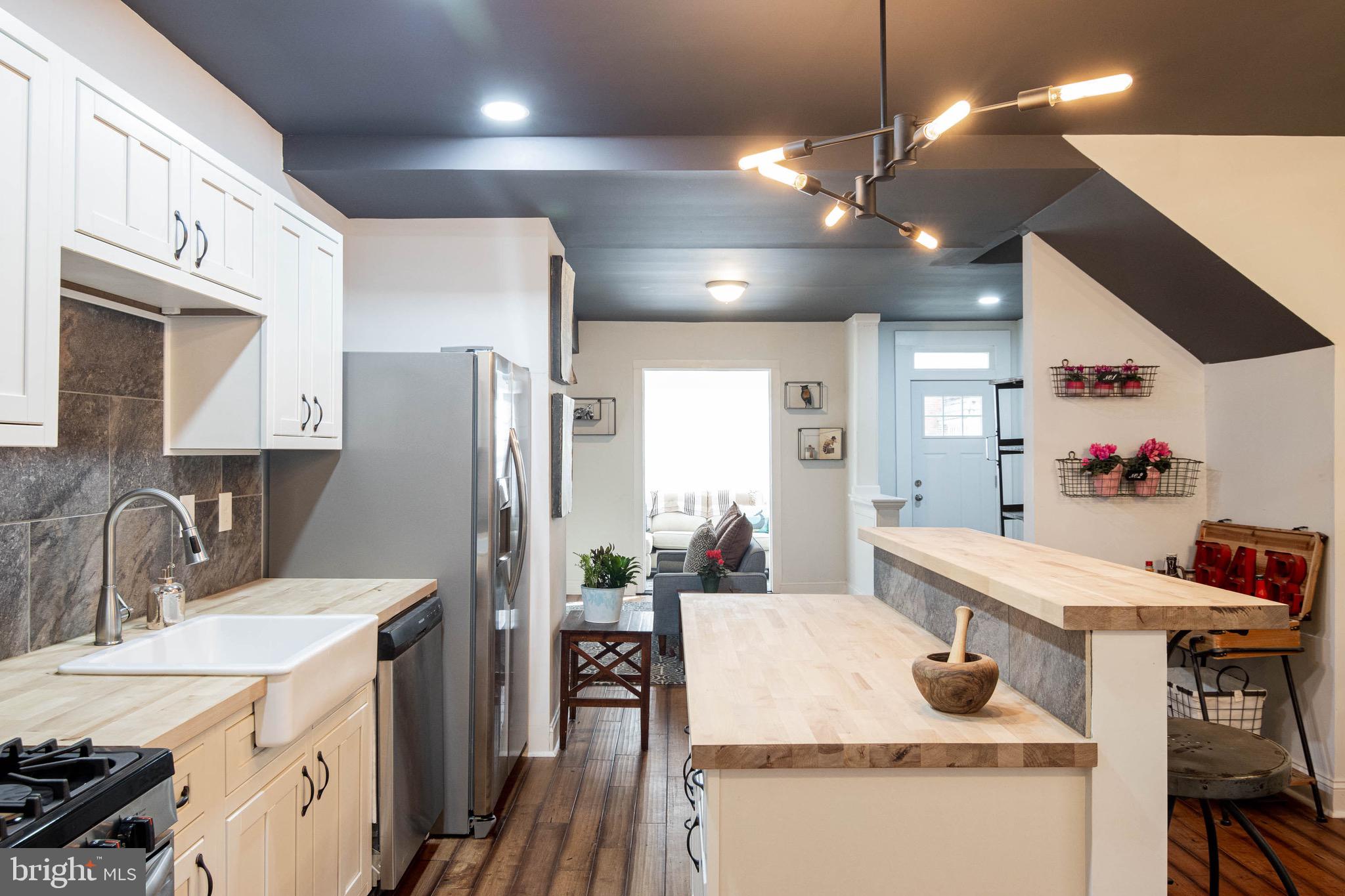 WAVERLY - Residential