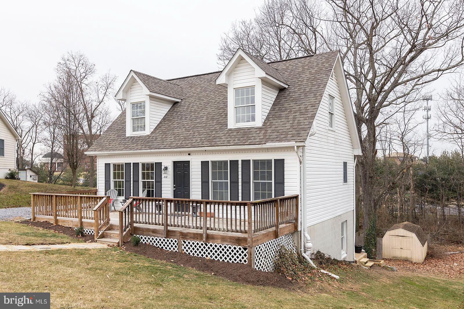 PEMBRIDGE HEIGHTS - Residential