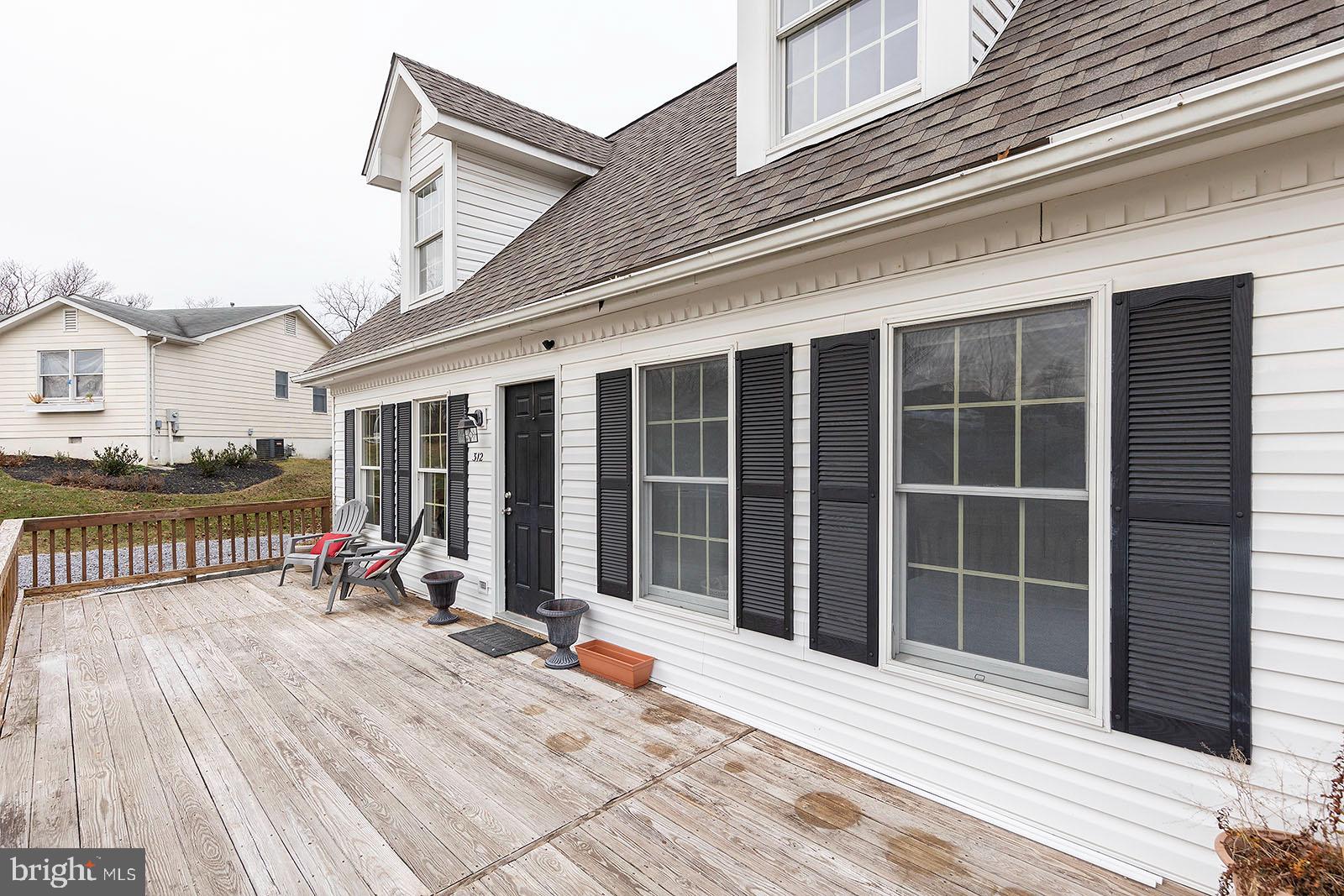 PEMBRIDGE HEIGHTS - Residential