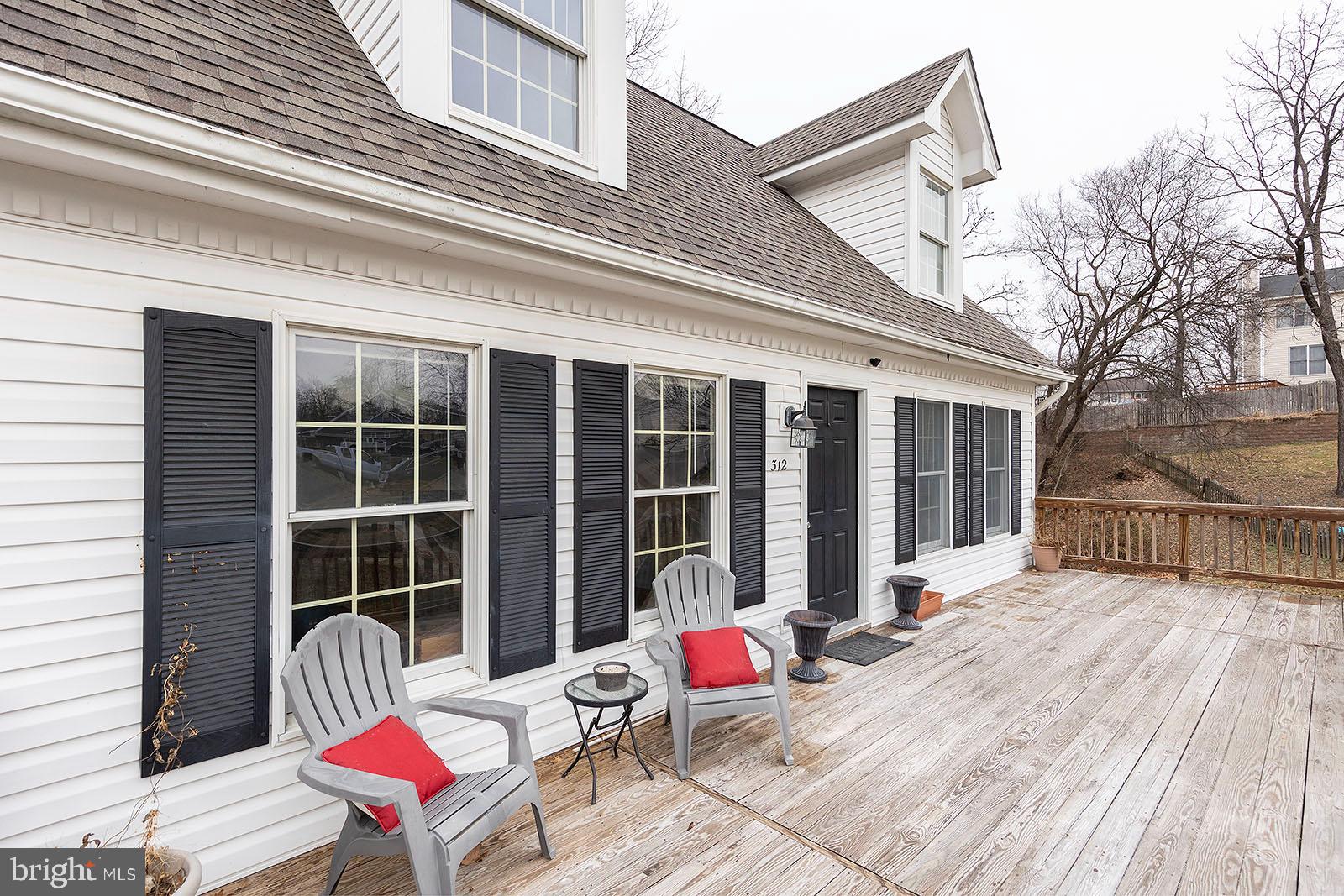 PEMBRIDGE HEIGHTS - Residential