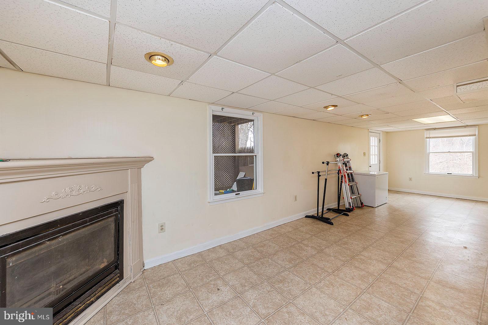 PEMBRIDGE HEIGHTS - Residential